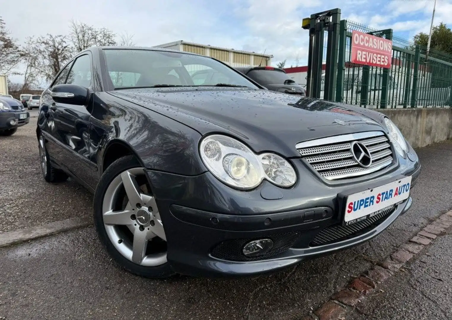 Mercedes-Benz C 230 Classe MERCEDES BENZ C230 2.5l COUPE AVANTGARDE 204CV Azul - 1