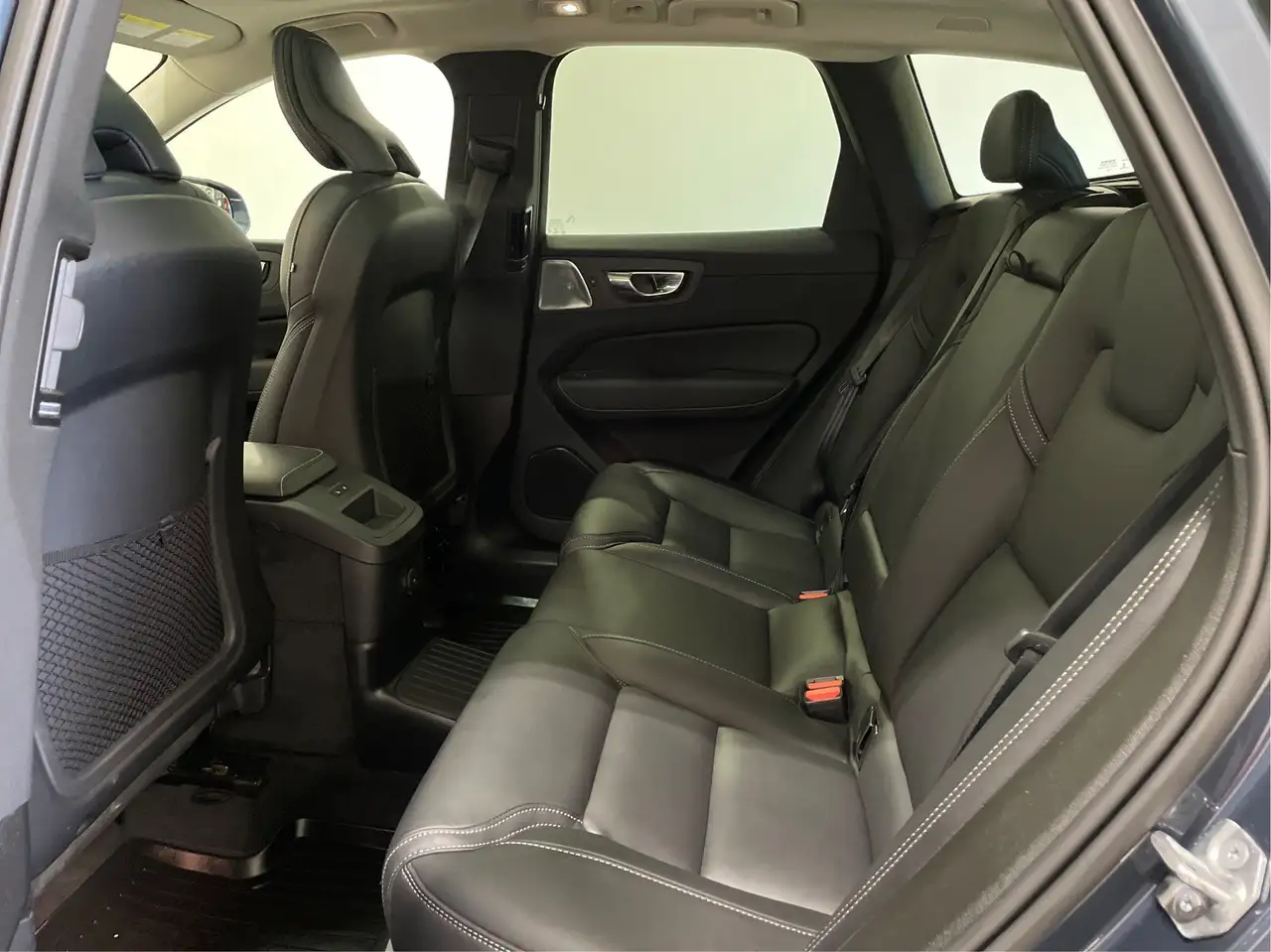 Volvo XC60 снимка Volvo XC60