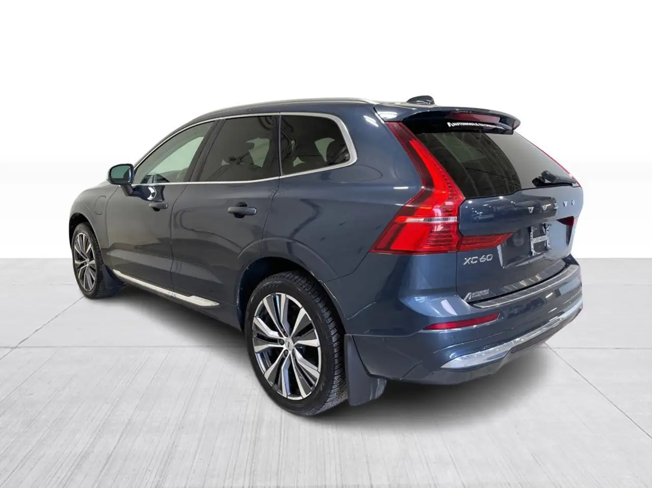 Volvo XC60 снимка Volvo XC60
