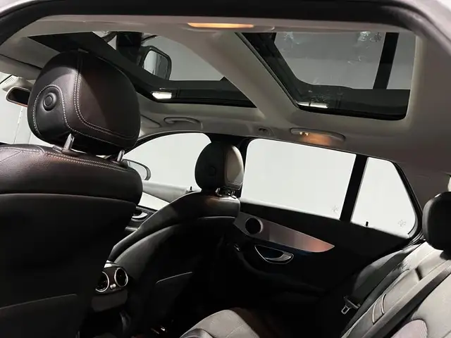 Mercedes-Benz C view 9