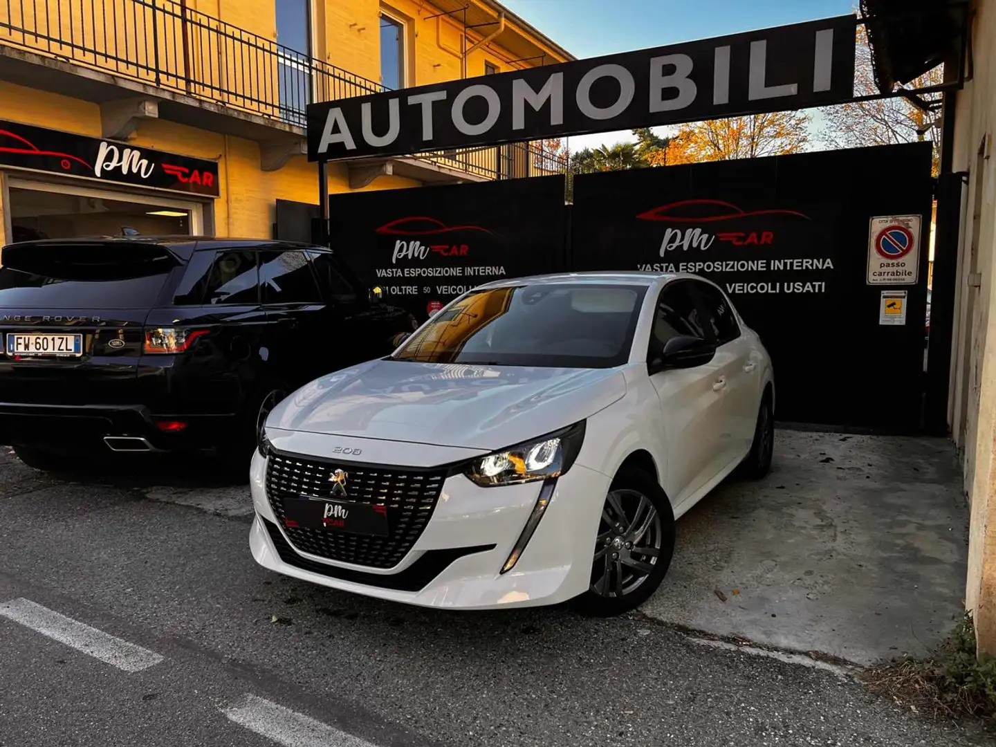 Peugeot 208 PureTech 75 Stop&Start 5 porte Active Pack Blanc - 1