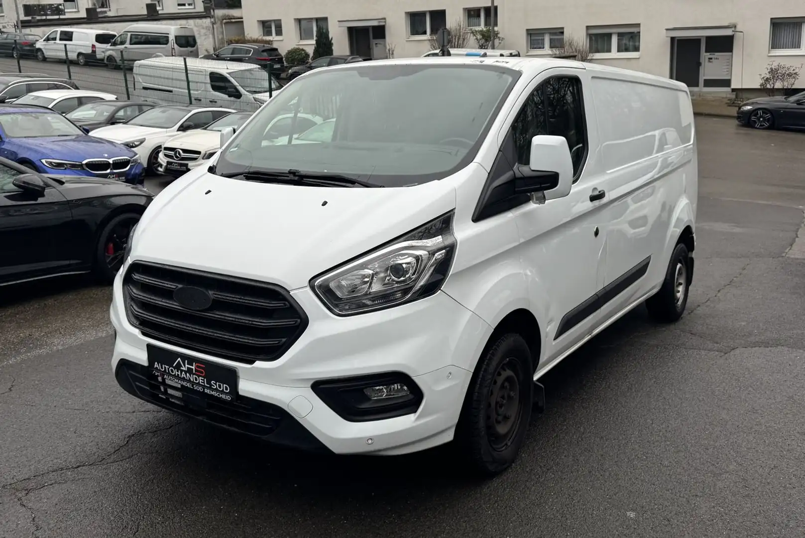 Ford Transit Custom 300 L2 Trend Weiß - 1