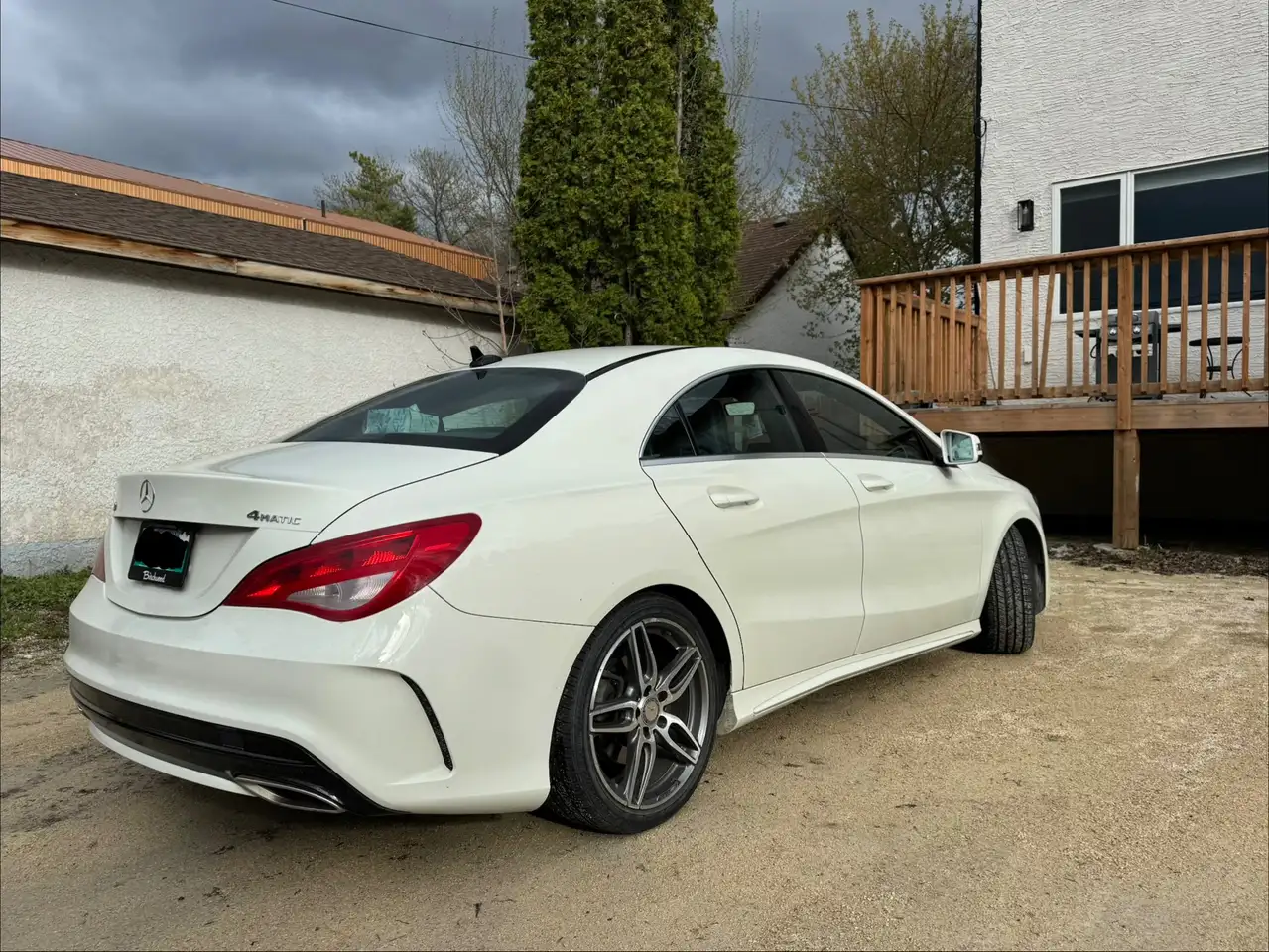 Mercedes-Benz CLA снимка Mercedes-Benz CLA