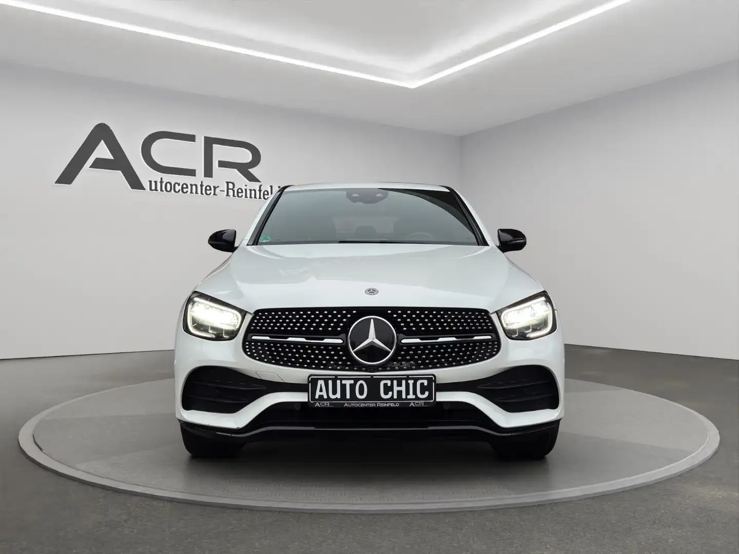 Mercedes-Benz GLC 300 d 4Matic AMG/360°/Distro/Totwink/S-Dach! Weiß - 2