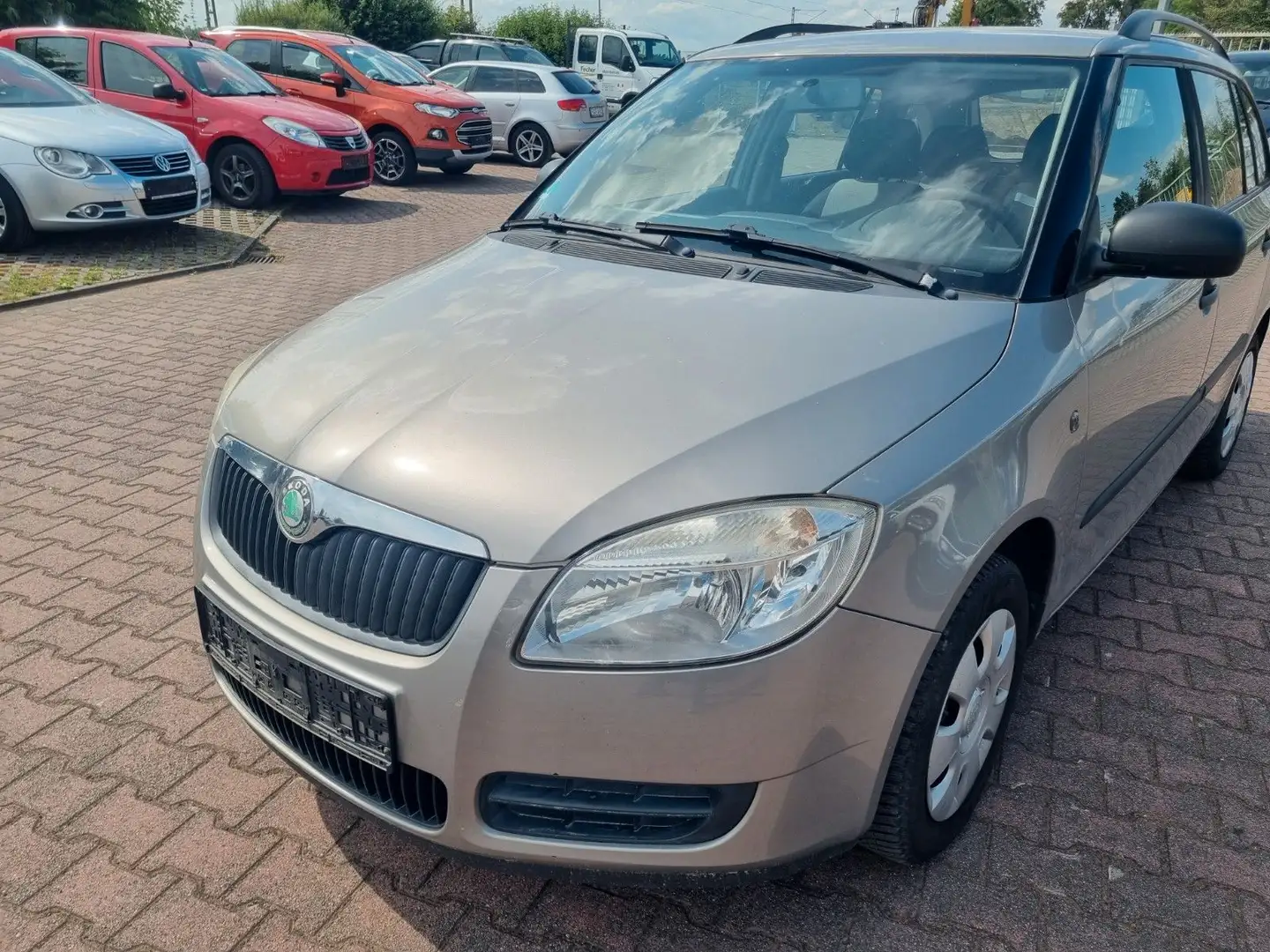 Skoda Fabia Combi Cool Edition Braun - 1