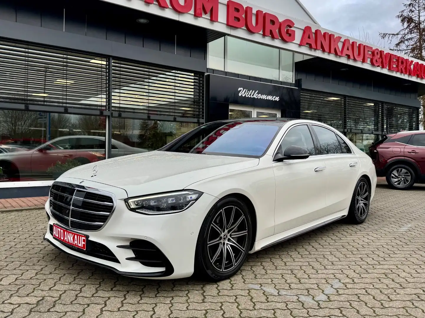 Mercedes-Benz S 400 d 4Matic AMG Line HeadUp DAB Panorama Weiß - 2