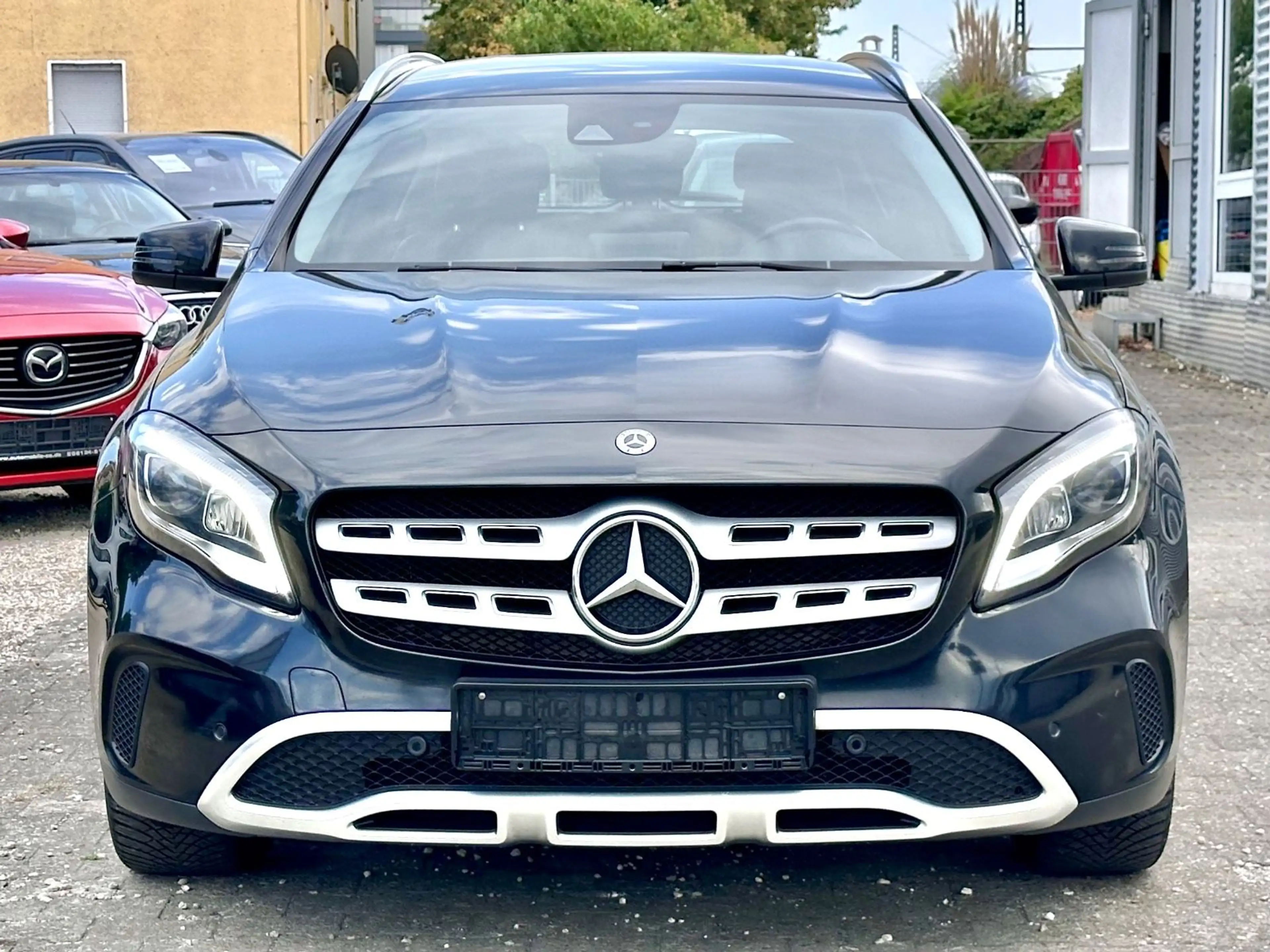Mercedes-Benz GLA 200 d URBAN*AUTOM+MOD.2020+18LM* — photo 2