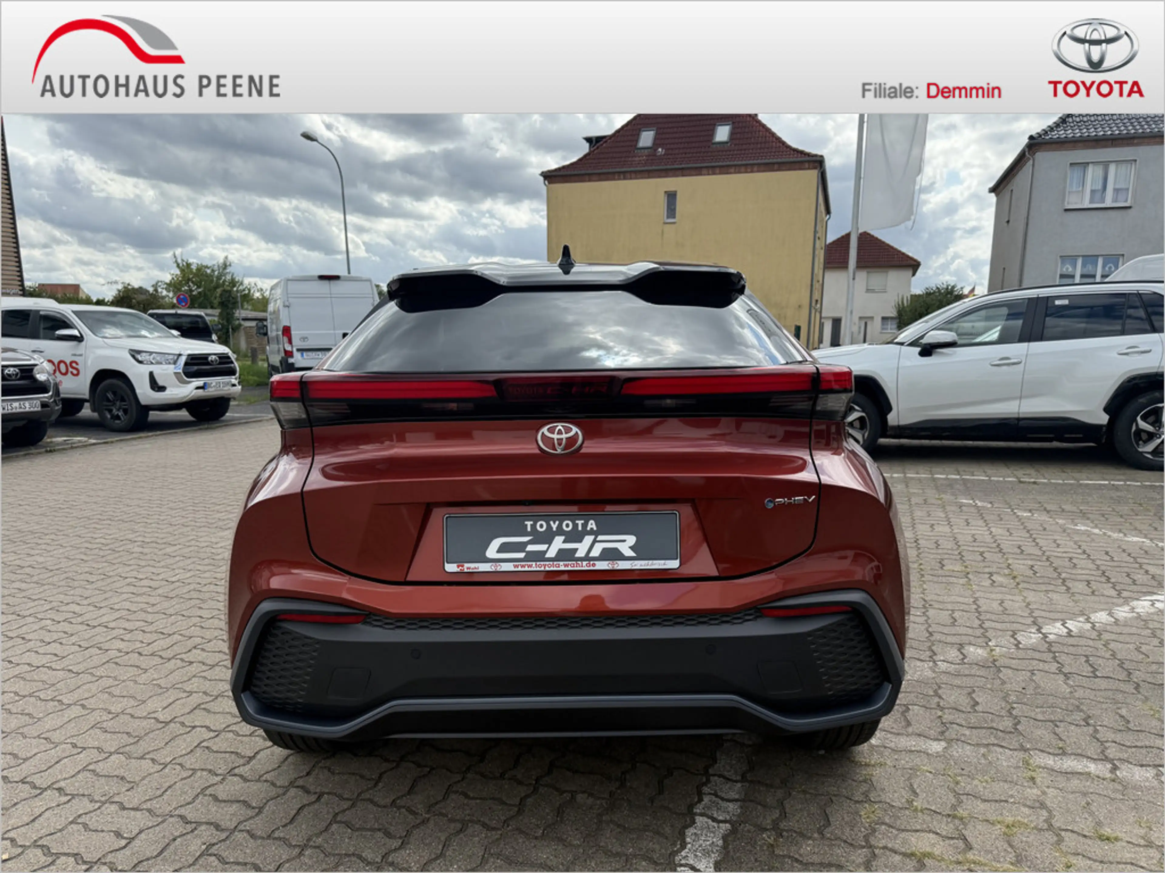 Toyota C-HR 2.0 Plug-In Hybrid FWD Teamplayer — photo 4