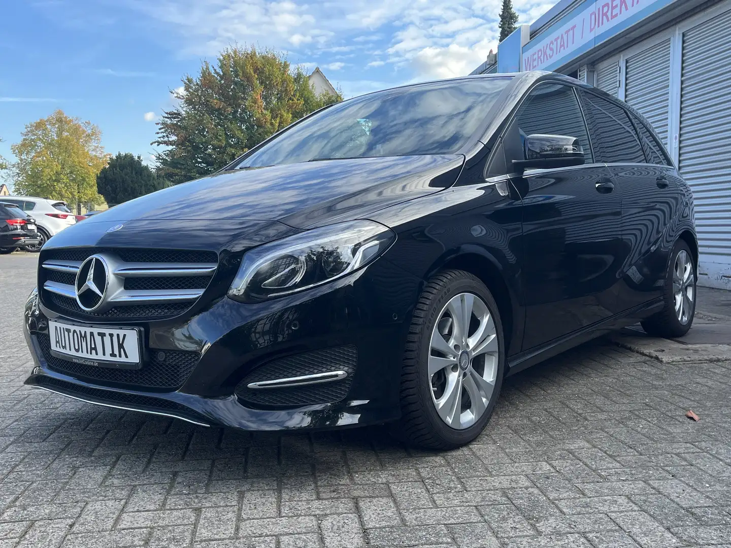 Mercedes-Benz B 200 AUTOMATIK*LED*NAVI*PDC Schwarz - 2