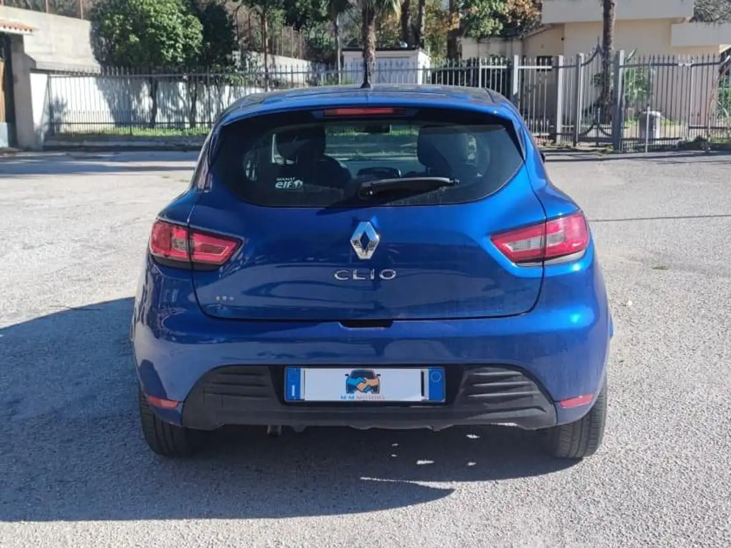 Renault Clio Clio 0.9 tce Moschino Life Gpl 90cv Blu/Azzurro - 2