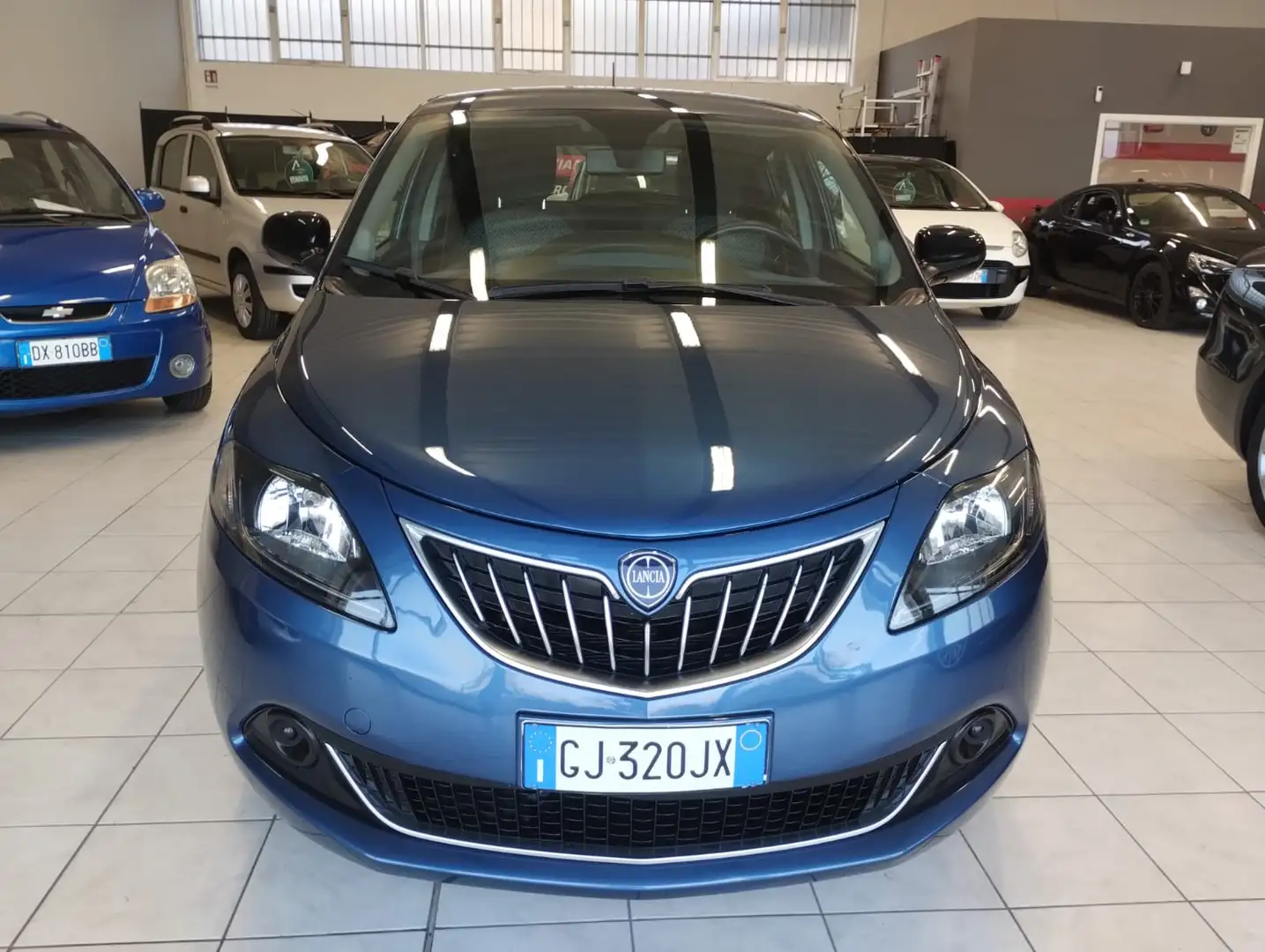 Lancia Ypsilon Ypsilon III 2021 1.0 firefly hybrid Silver s Bleu - 1