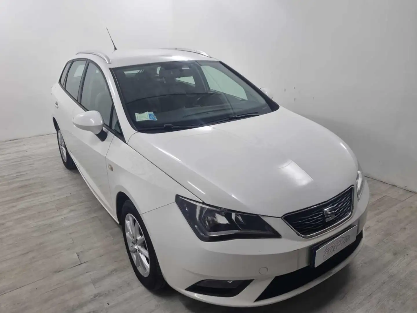 SEAT Ibiza ST 1.4 TDI 90 CV CR Connect Bianco - 2