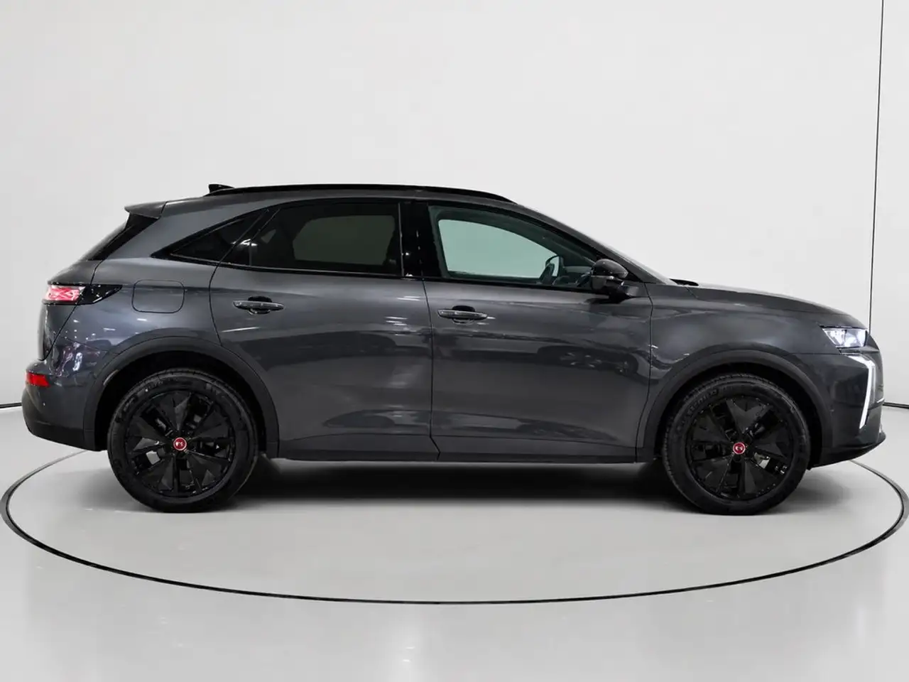 DS Automobiles DS 7 Crossback 2024