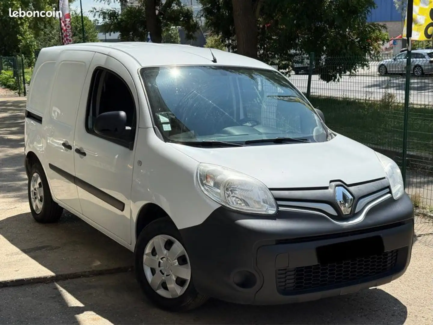 Renault Kangoo Phase 2 1.5 dCi année 09-2018 188.000KM Certifié G Blanc - 2