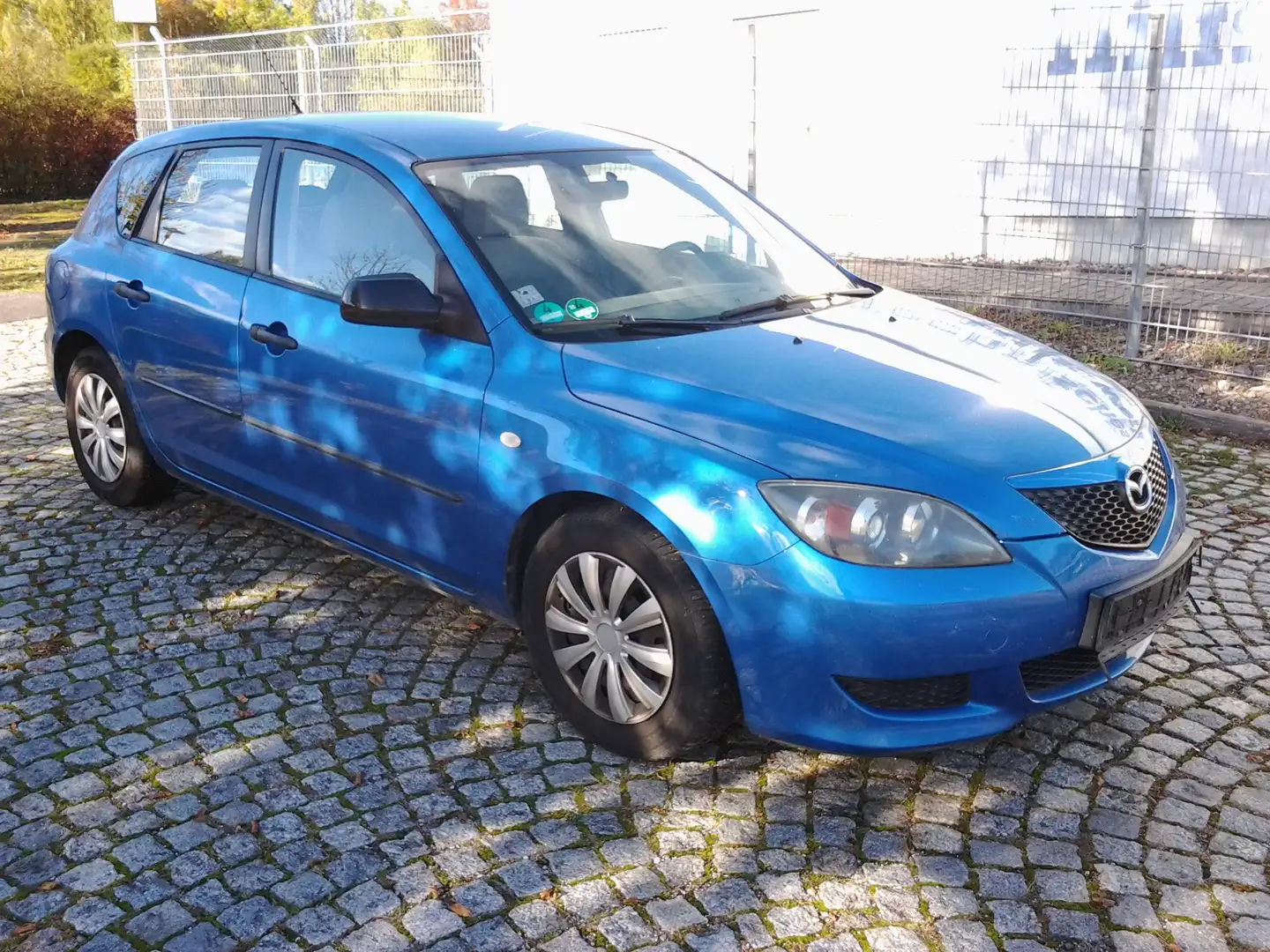 Mazda 3 1.4 Sport Comfort Blau - 1