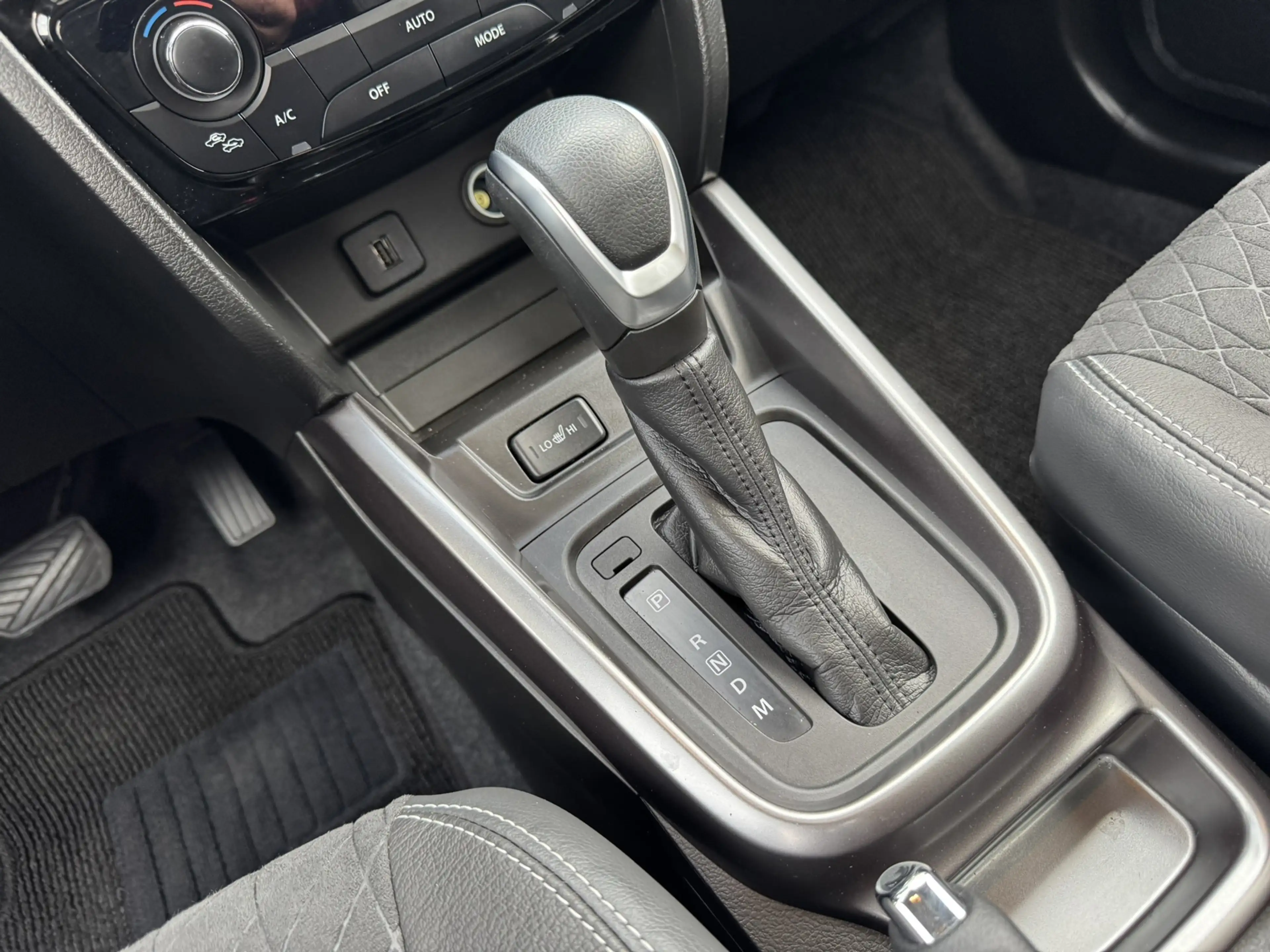 Suzuki Vitara 1.5 Hybrid Style Rhino Edition Automaat Pano Camer — photo 6