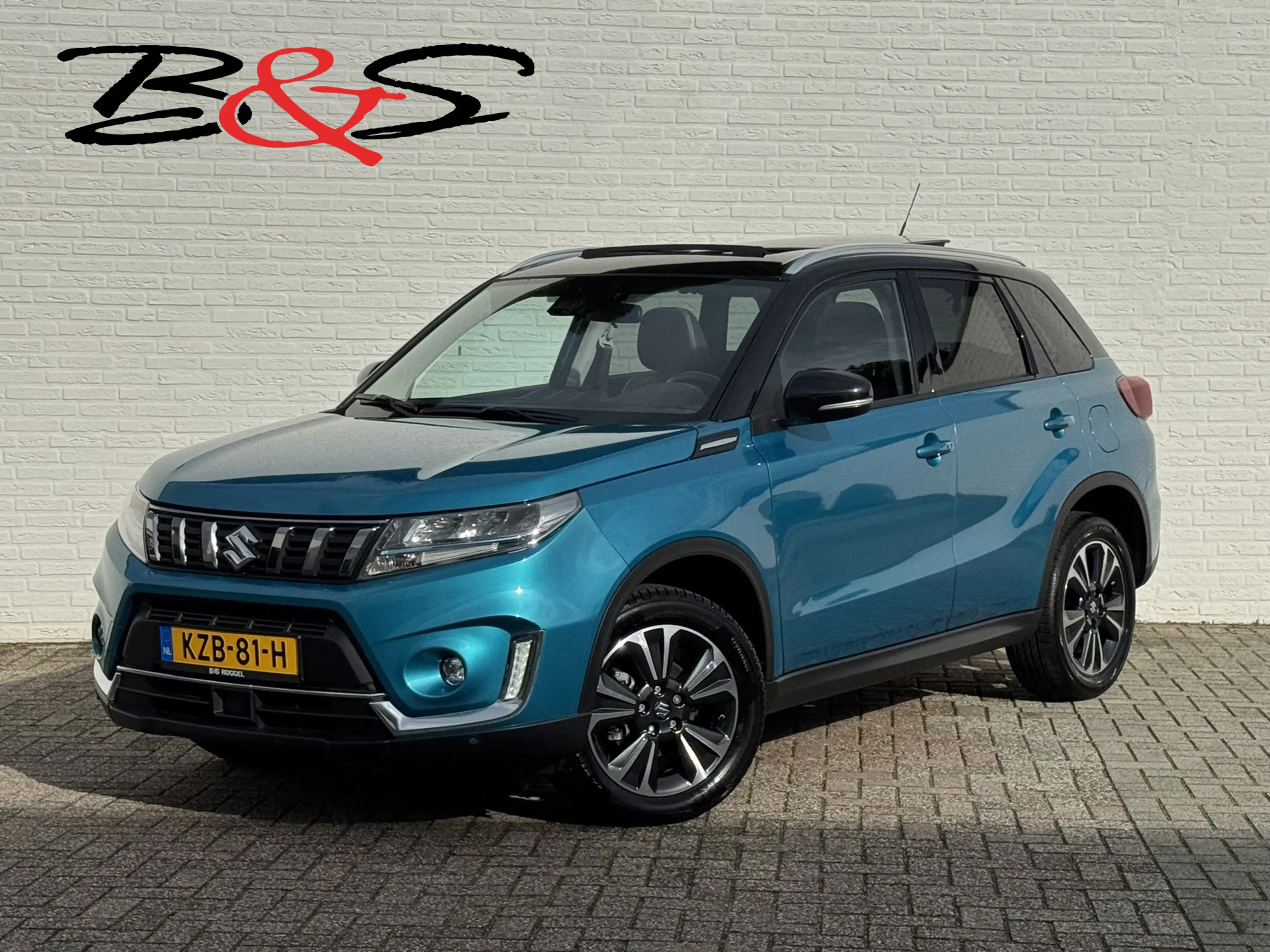 Suzuki Vitara 1.5 Hybrid Style Rhino Edition Automaat Pano Camer