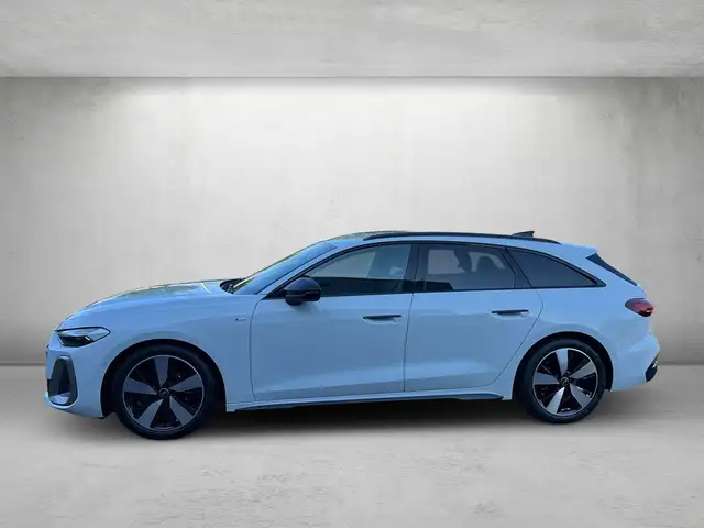Audi A5 view 3