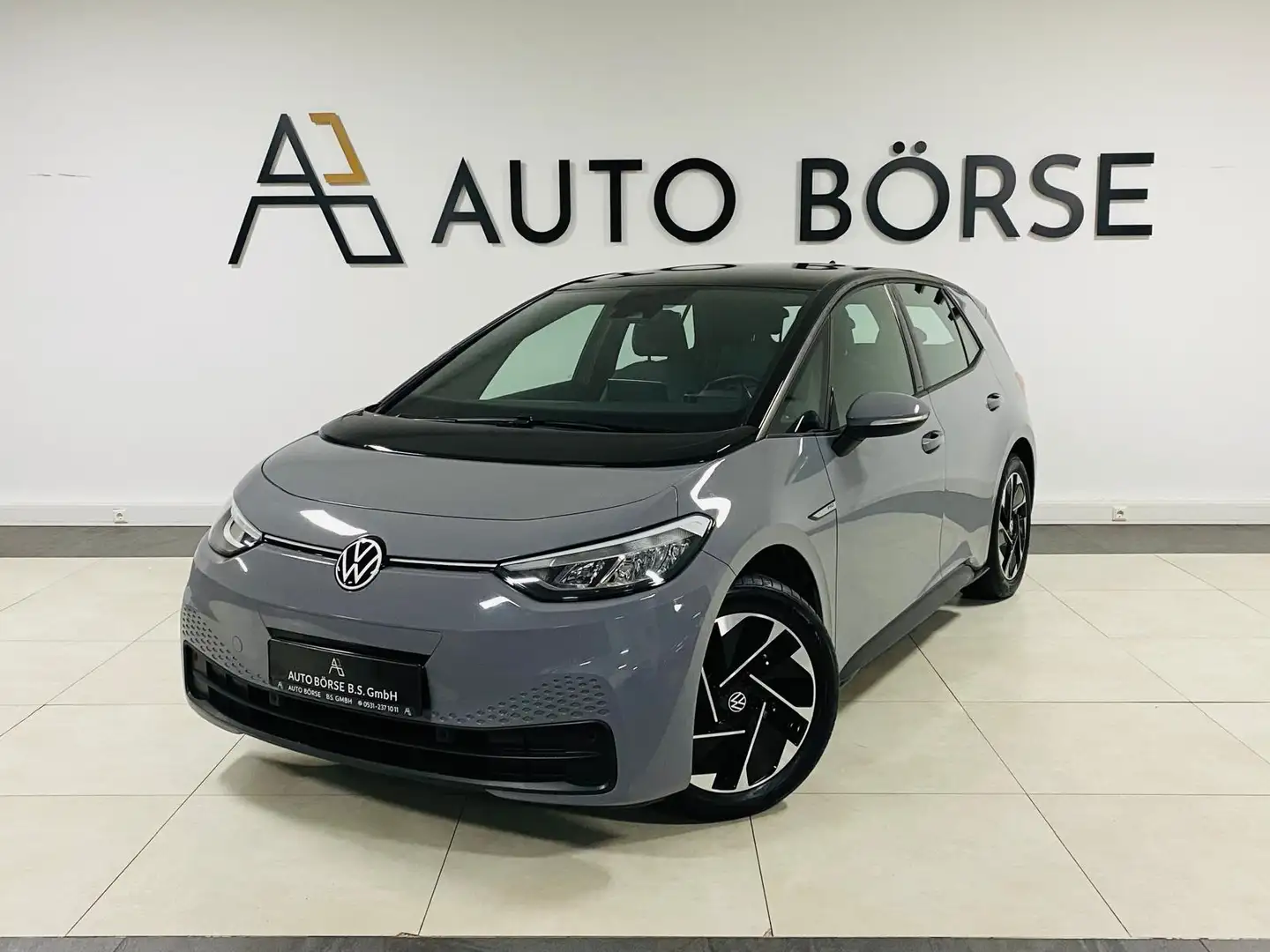 Volkswagen ID.3 PRO PERFORMANCE LIFE*NAV*WÄRMEPUMPE*CCS*LED Gris - 1