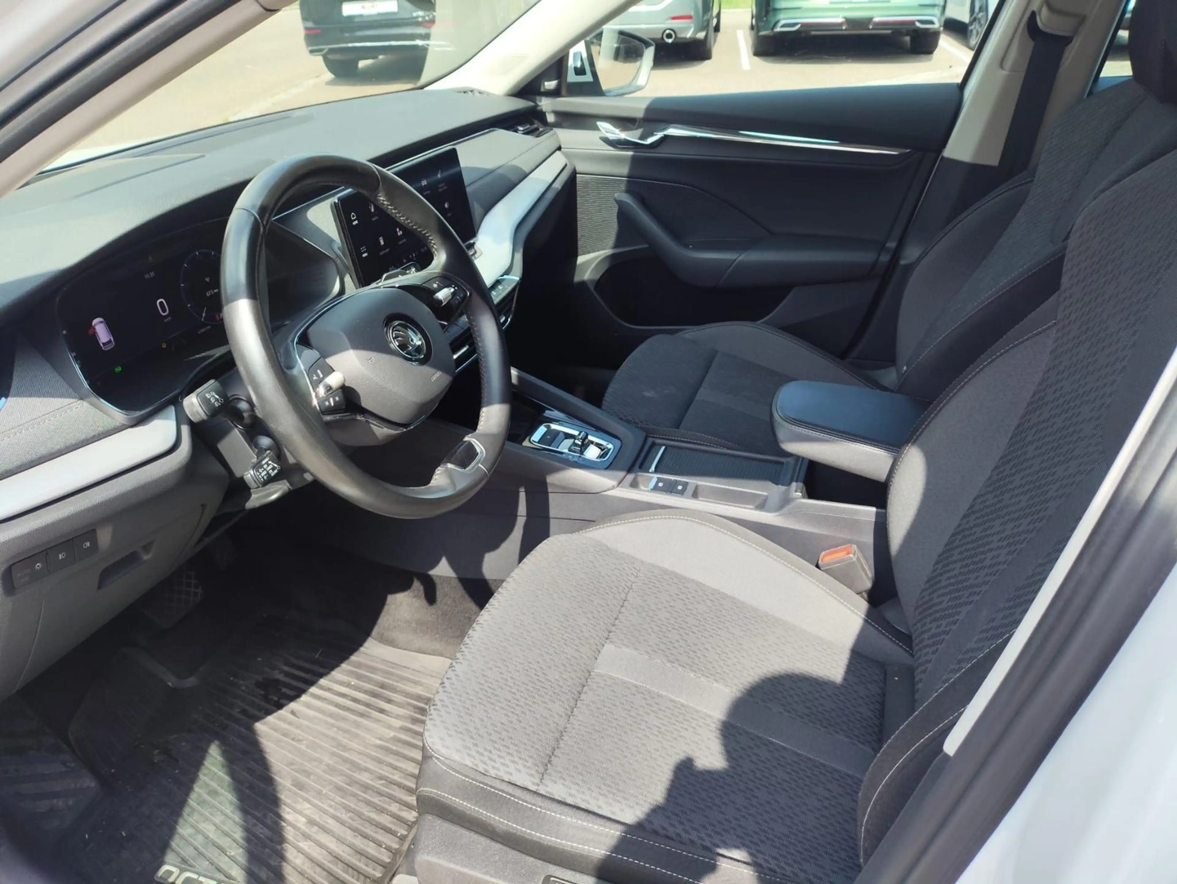 Skoda Octavia 1.5 TSI Style DSG HUD Columbus Kamera — photo 7