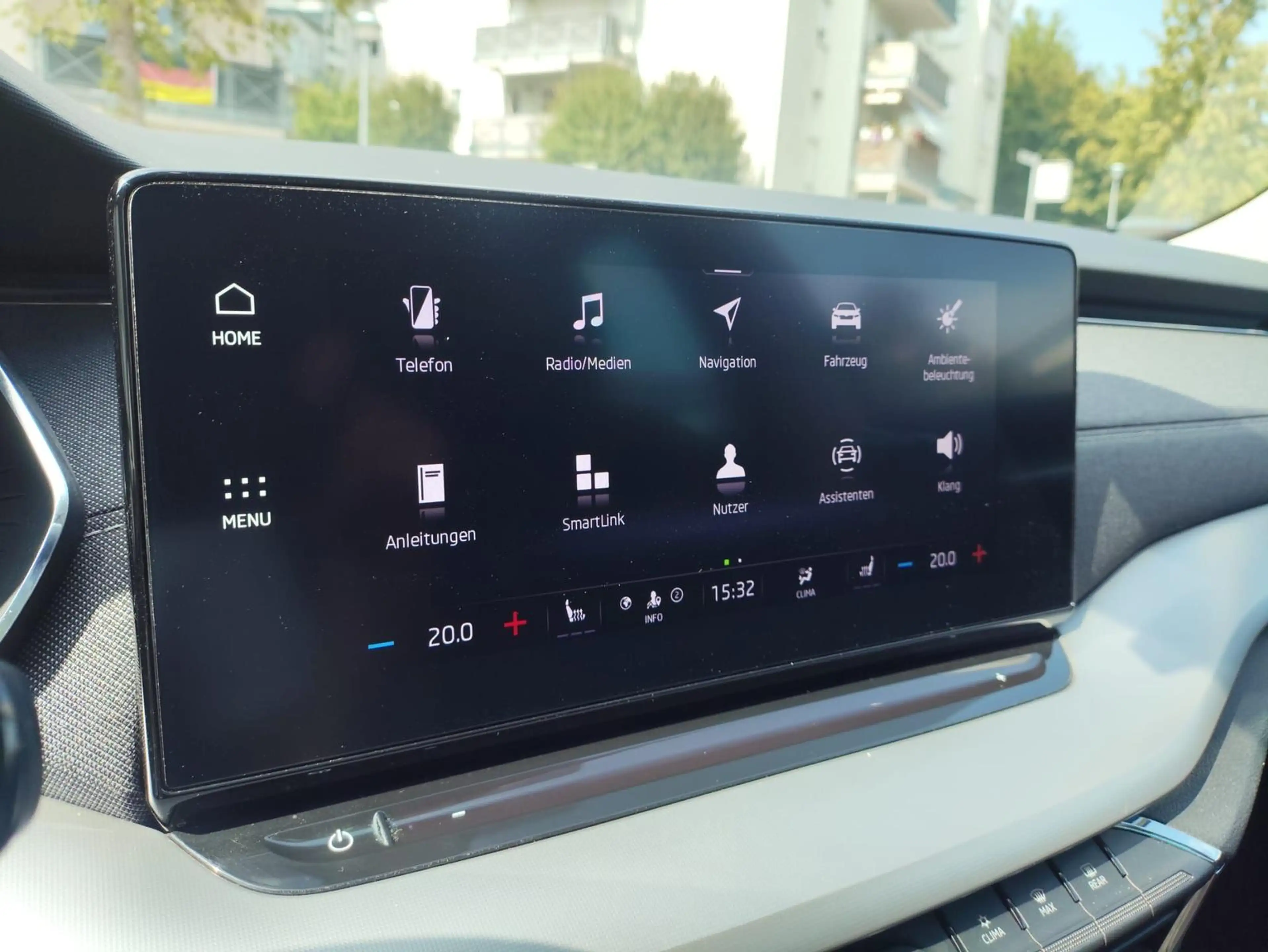 Skoda Octavia 1.5 TSI Style DSG HUD Columbus Kamera — photo 13