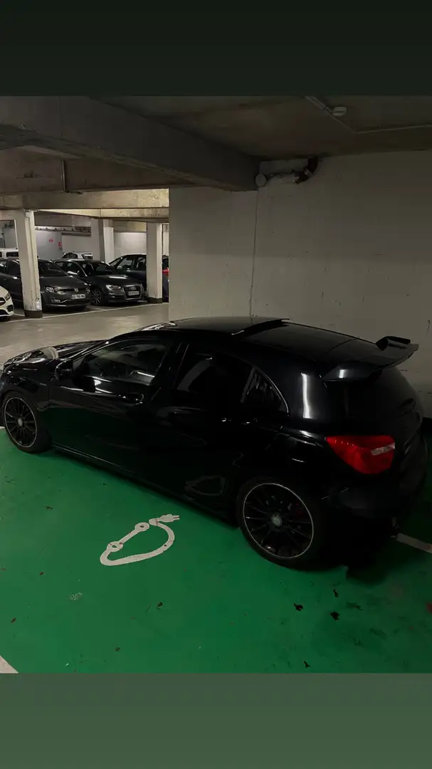 Mercedes-Benz A 180 Classe BlueEFFICIENCY Fascination Noir - 2