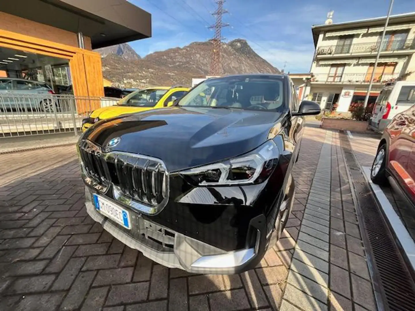BMW X1 sDrive 18i Nero - 1