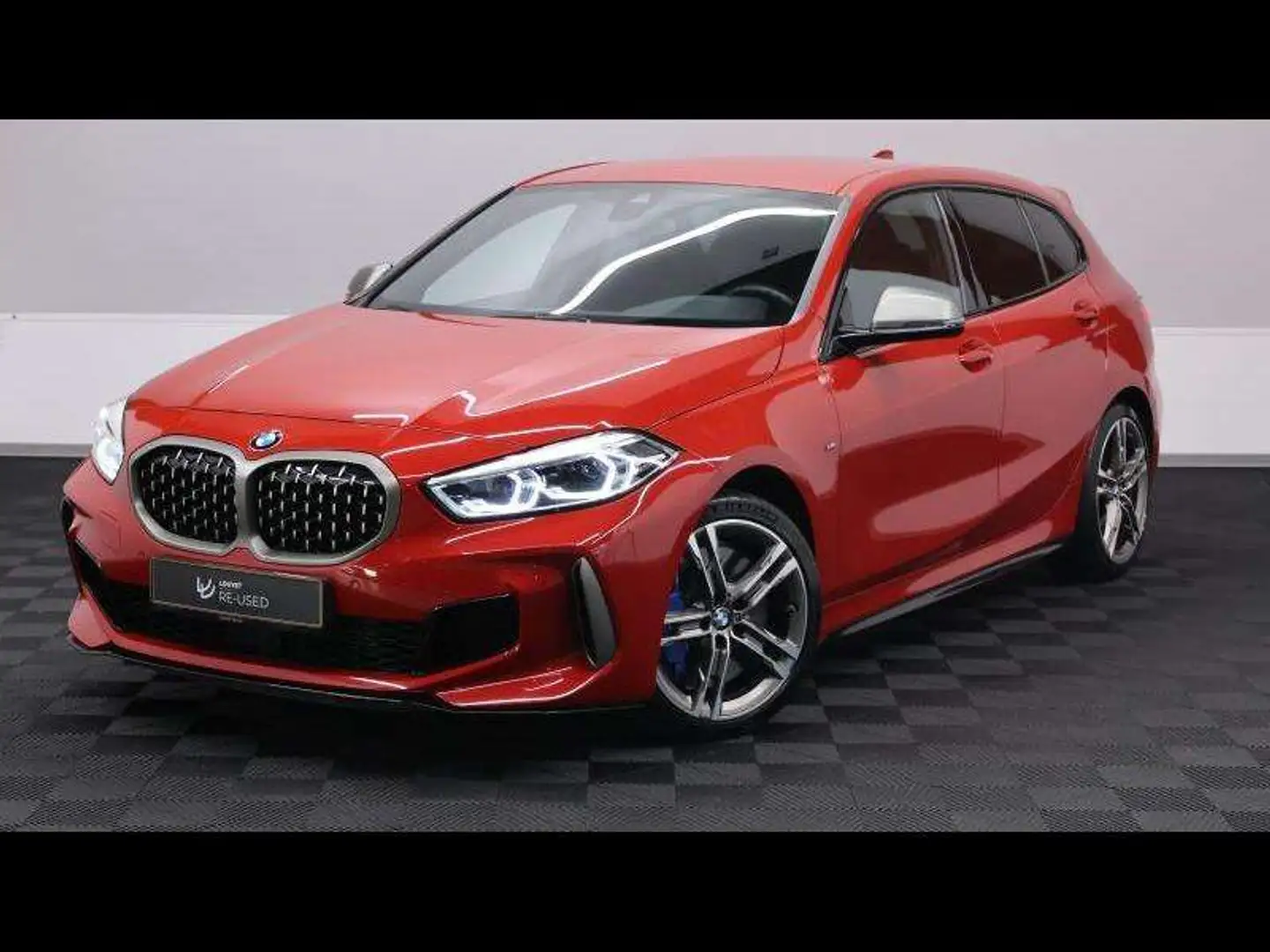 BMW M1 xDrive Hatch 306 Auto Piros - 1