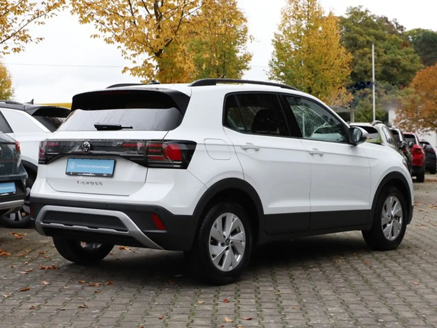 Volkswagen T-Cross 1.0TSi Life AppConnect ACC LED Parkpilot Sitzheiz. Weiß - 2