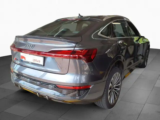 Audi Q8 E-Tron view 3