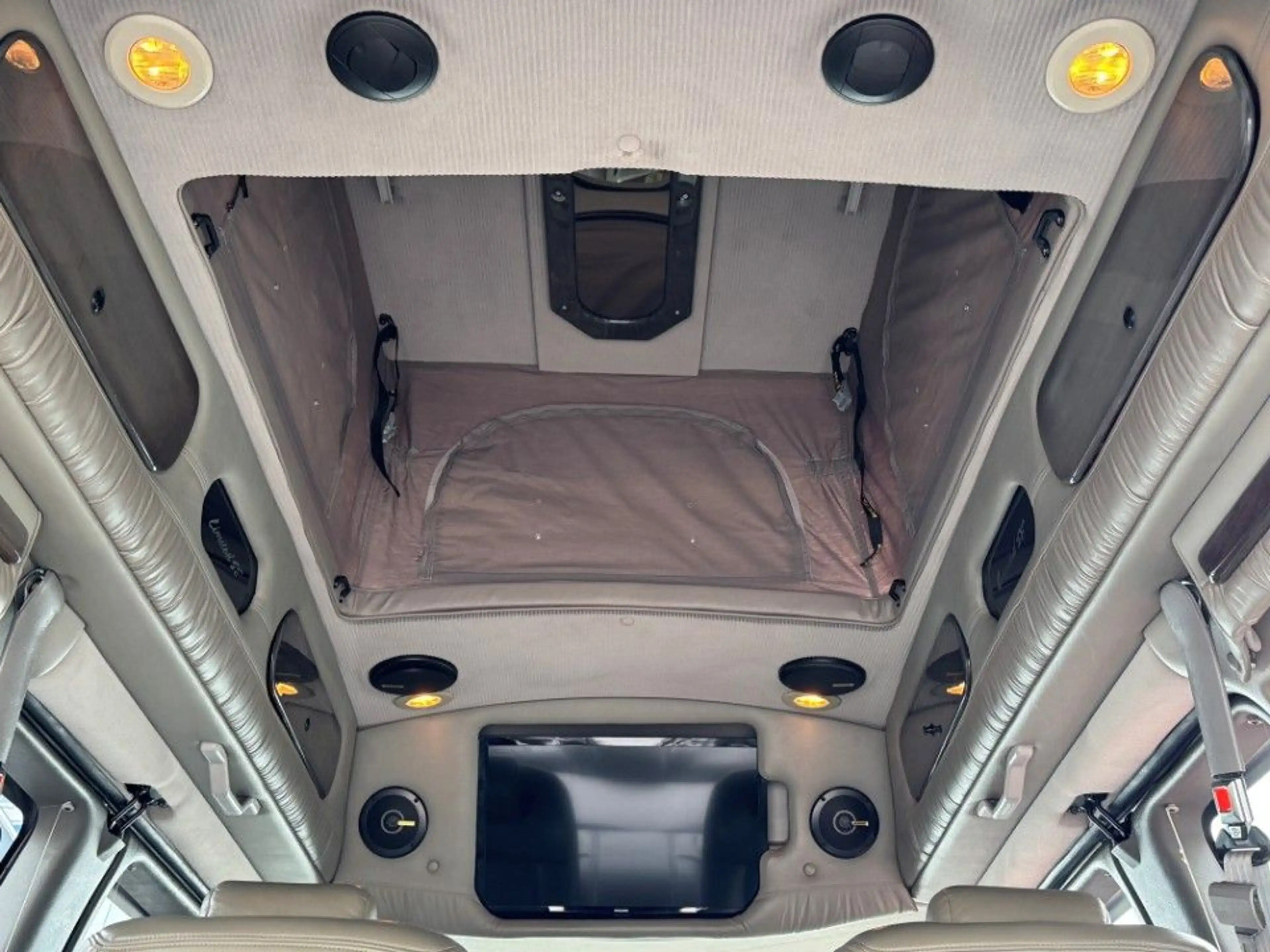 Chevrolet Express Chevy Van Expl. V8 Camper Aufstelldach — photo 7