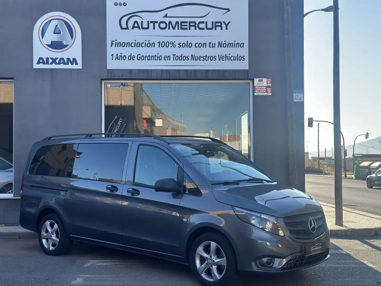 Mercedes-Benz Vito Mixto 119 CDI Larga Aut. Gris - 1
