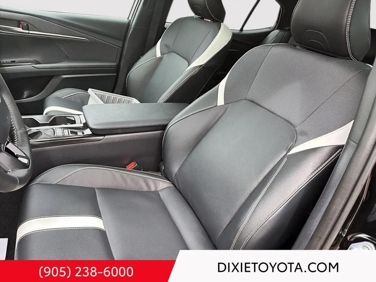 Toyota Camry снимка Toyota Camry