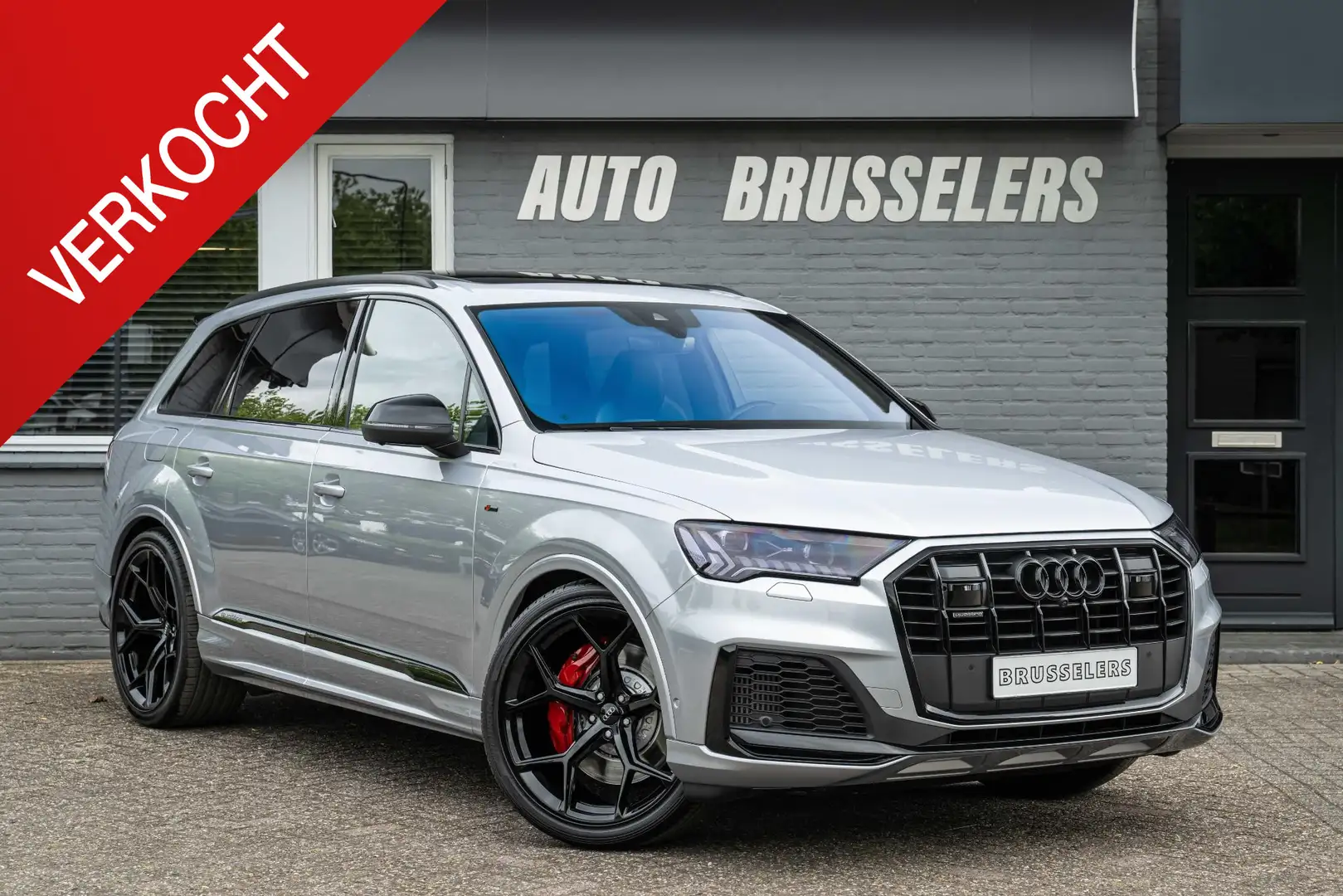 Audi Q7 55 TFSI e quattro S-Line Competition Advance 41000 Silber - 1
