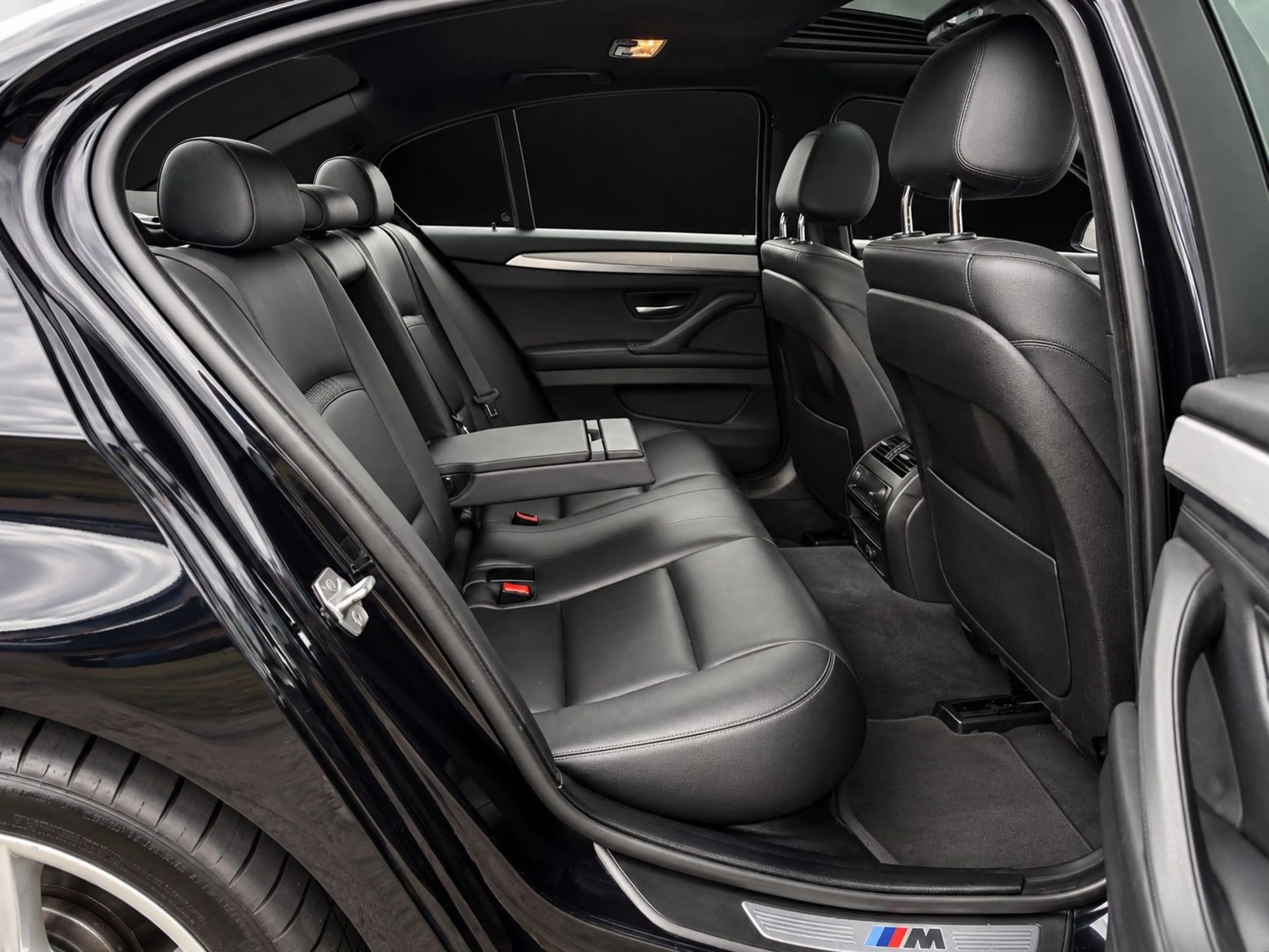 BMW 535 D xDrive M-Paket*ACC*Facelift*Harmann*Pano* — photo 14