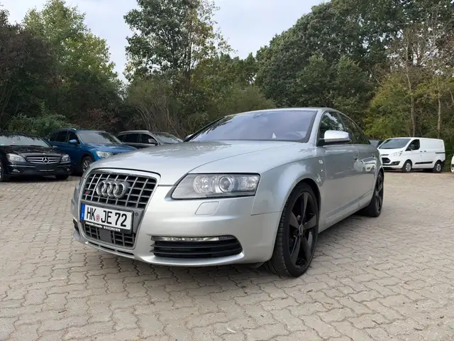 Audi S6 Lim. 5.2 quattro