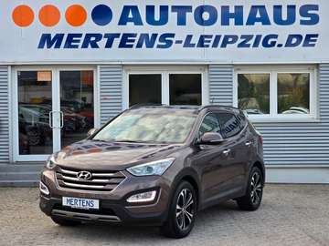 Premium 4WD Xenon Navi Pano SHZ Kamera