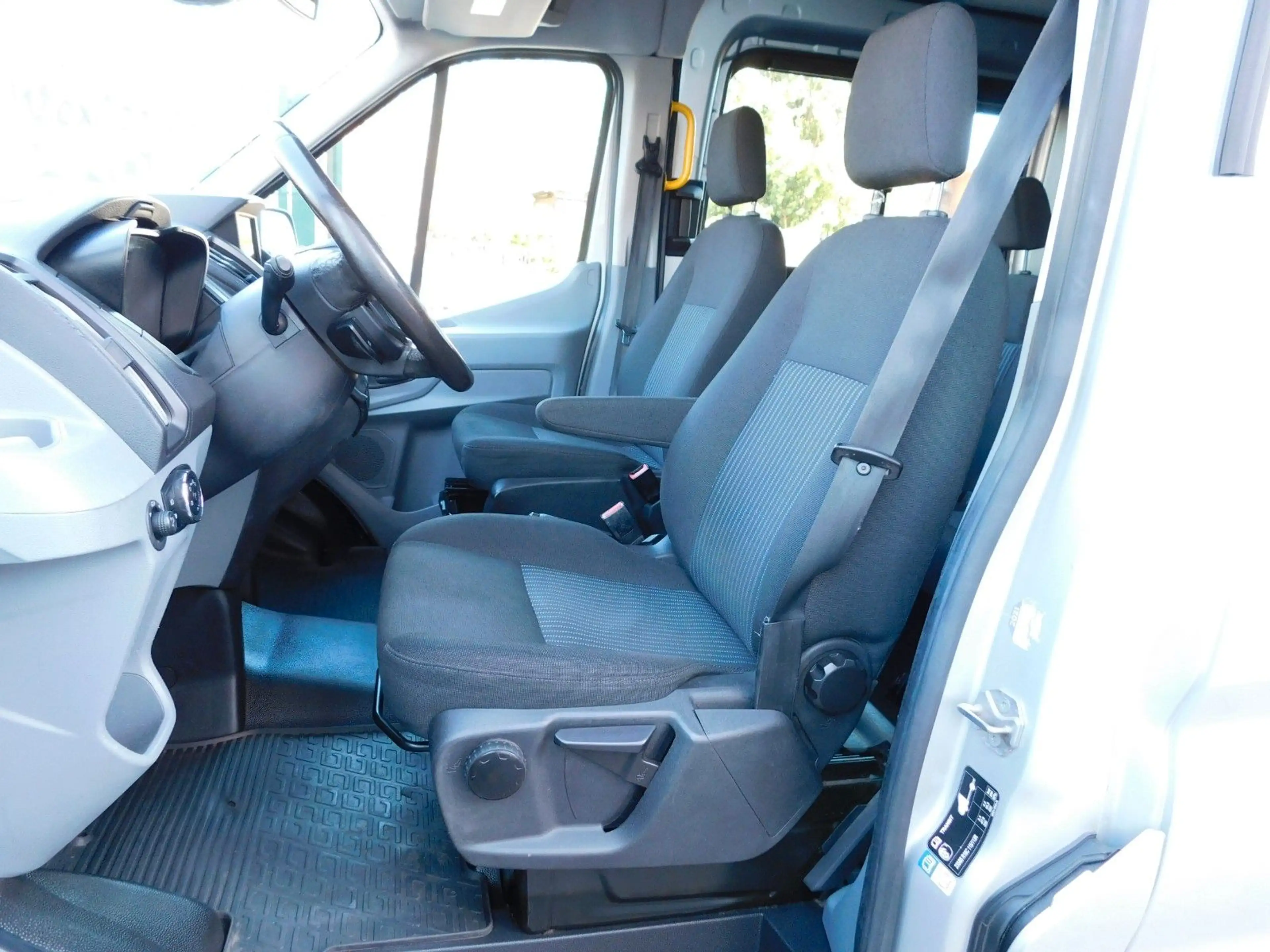 Ford Transit Kasten 350 L3 Trend/5Sitze/1Hand — photo 11