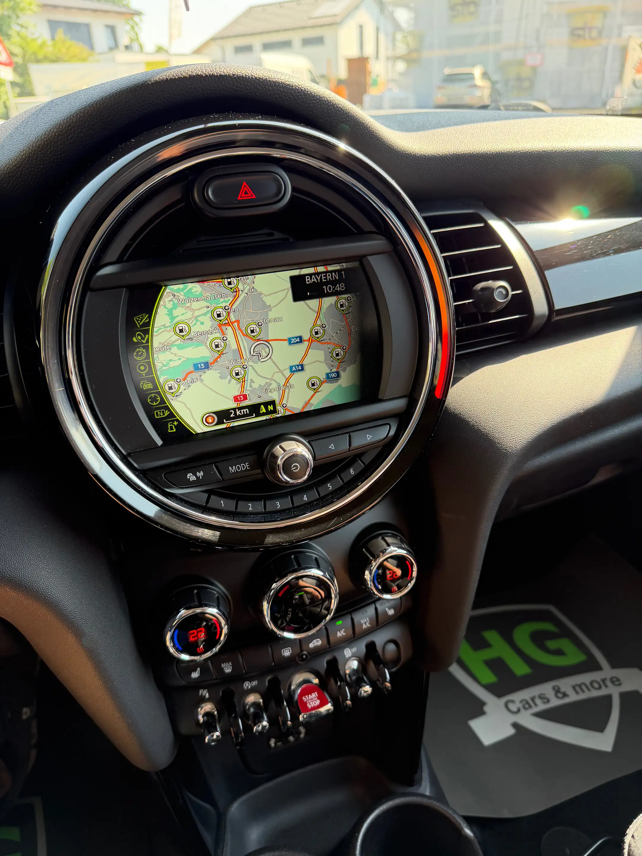 MINI Cooper D Cooper D*Ambiente*Sound*LED*Keyless*NAVI* — photo 7