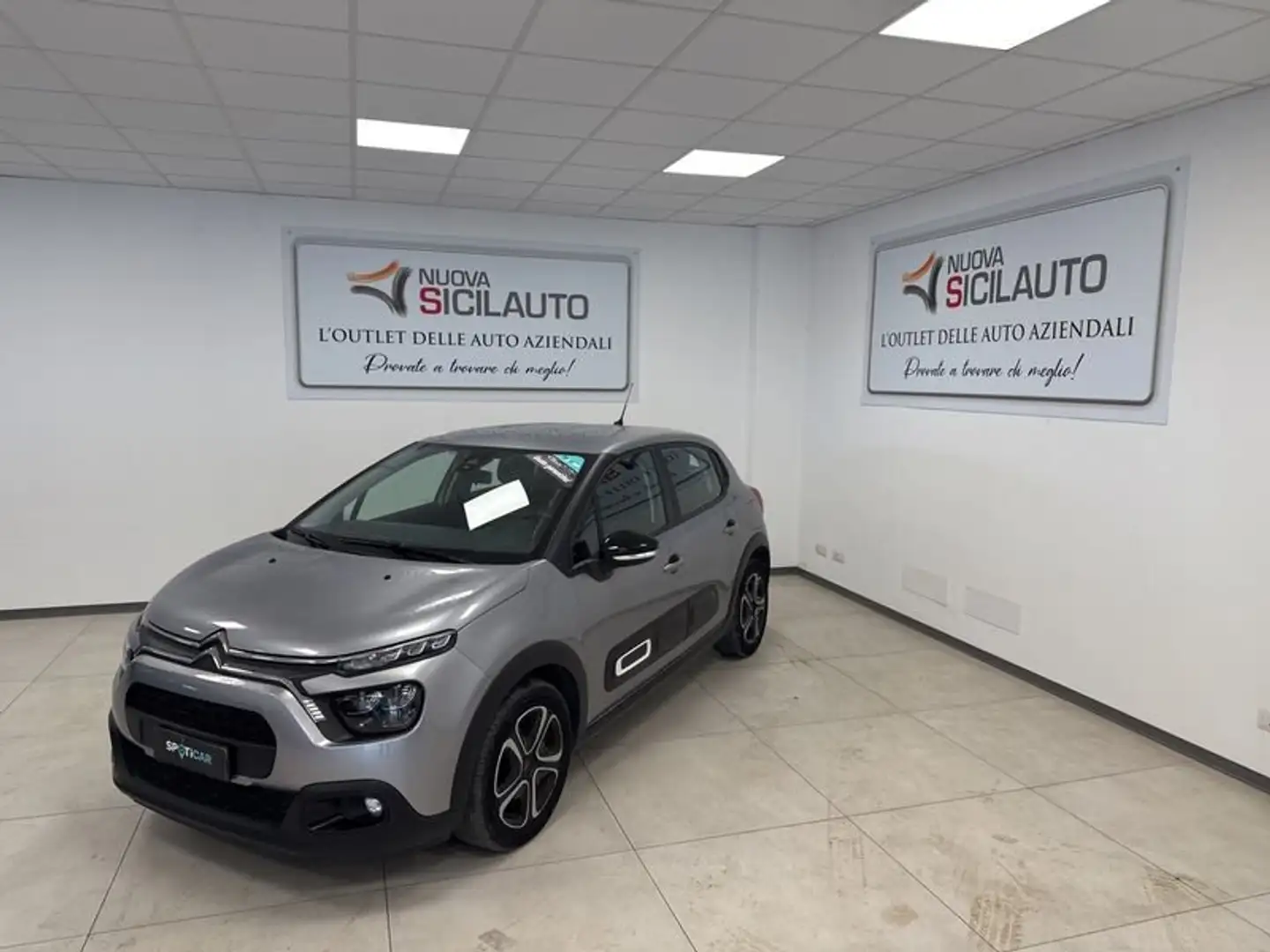 Citroen C3 III 2017 1.2 puretech Feel Pack s&s 83cv Grigio - 2
