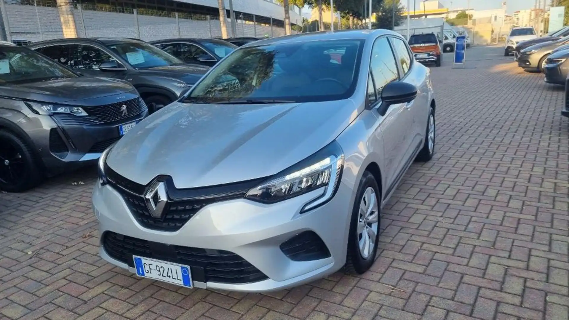 Renault Clio TCe 100 CV GPL 5 porte Life Gris - 2