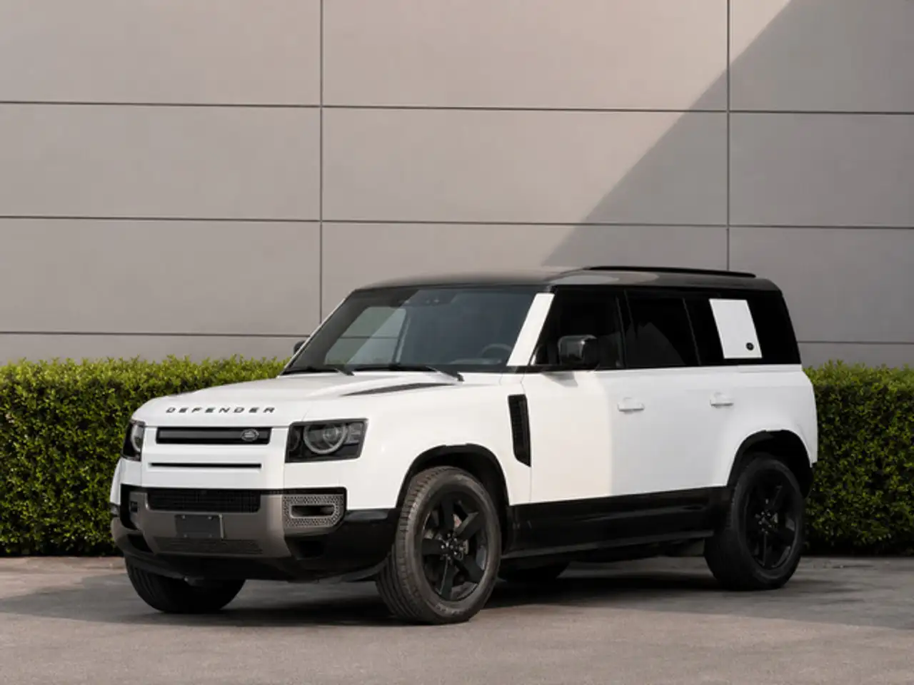 2023 Land Rover Defender