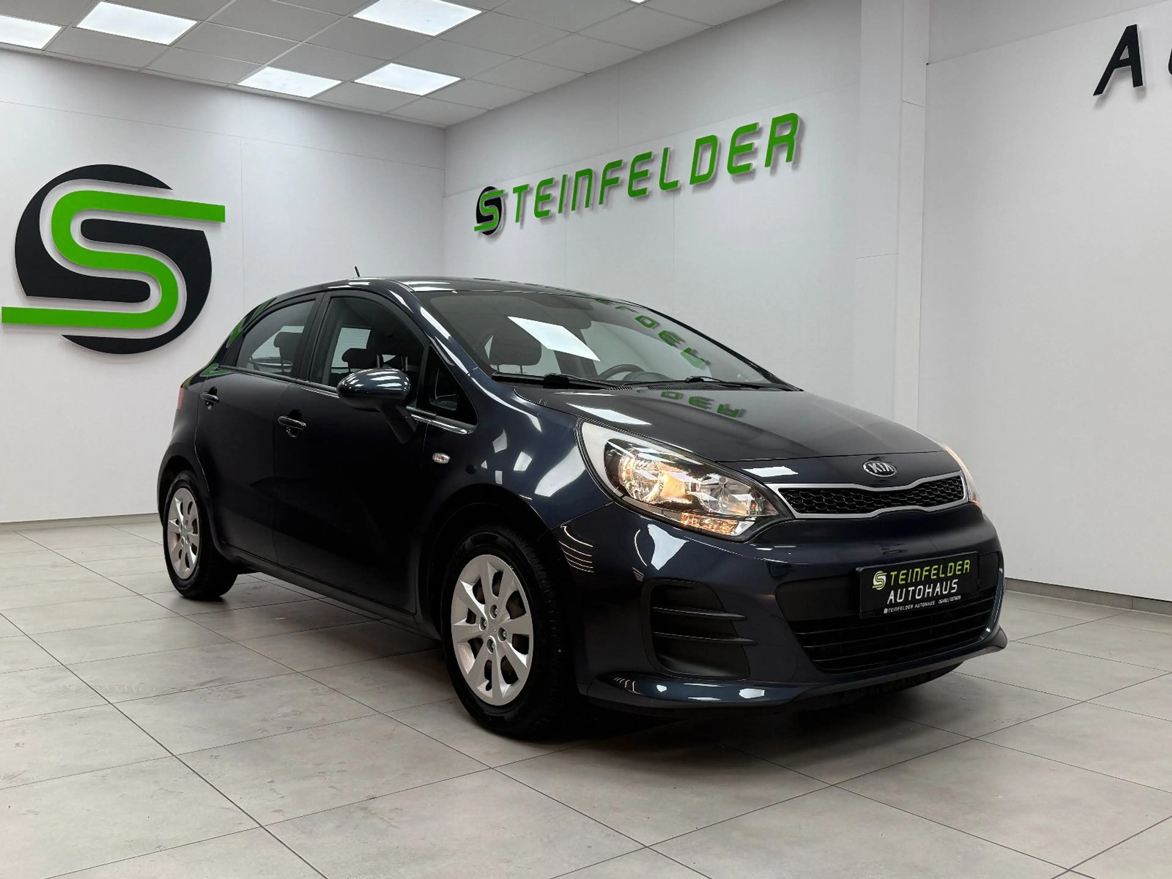 Kia Rio Edition 7 SCHECKHEFT / 5 TÜRER