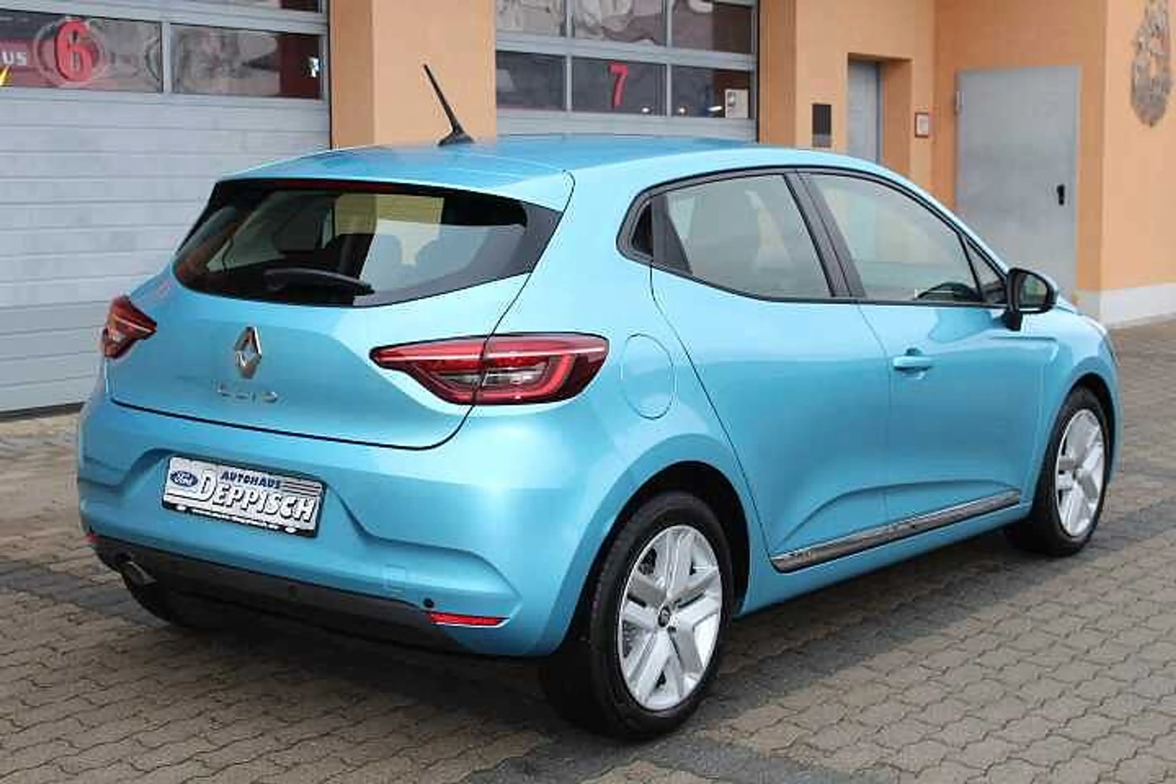 Renault Clio TCe 90 ZEN — photo 2