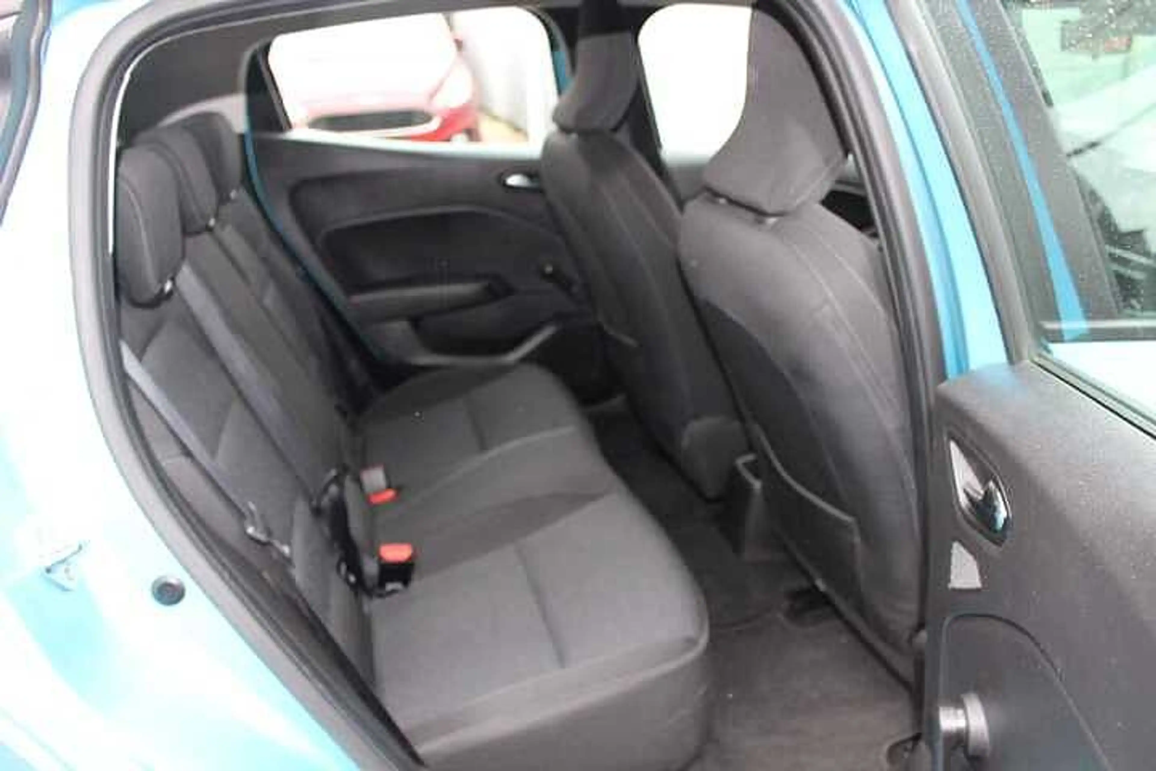 Renault Clio TCe 90 ZEN — photo 12