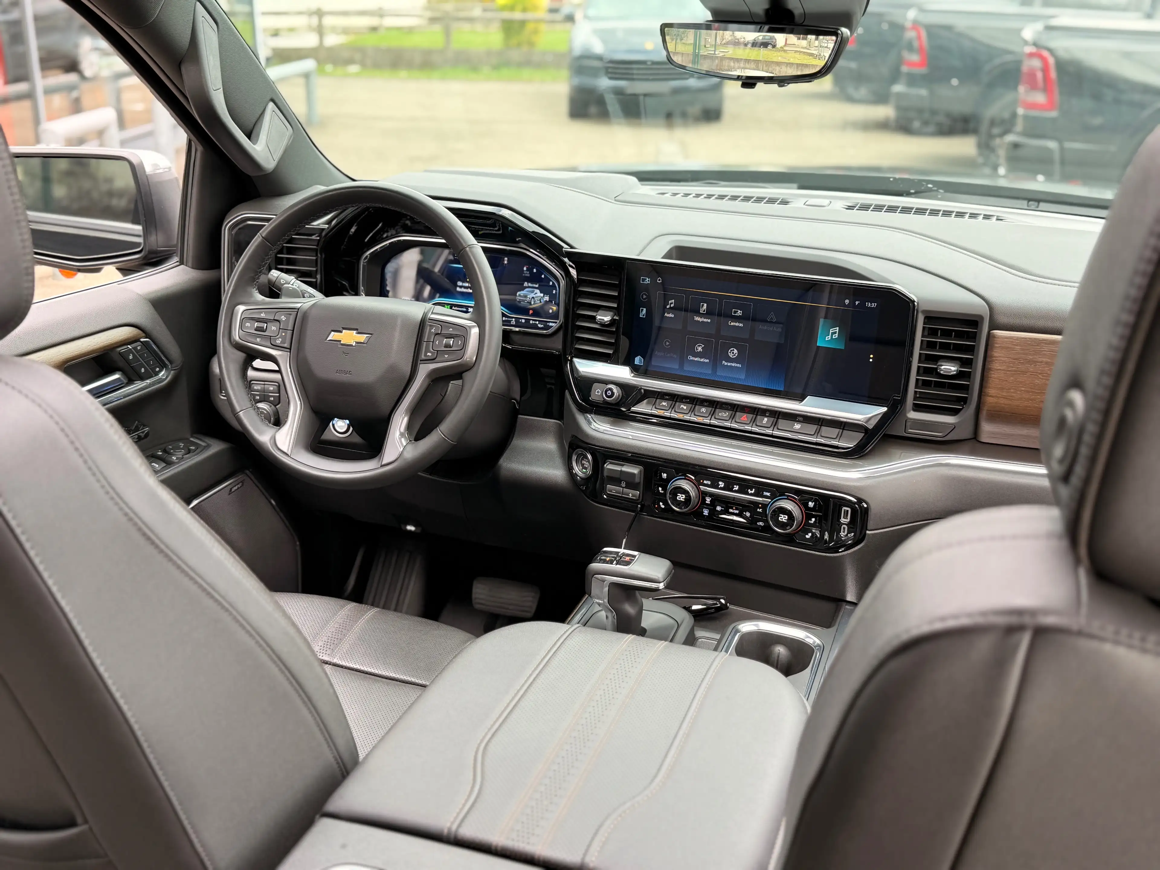 Chevrolet Silverado 6.2 V8 TVAC LPG 10VIT 426CV JA22° 1RE MAIN FULL OP — photo 14