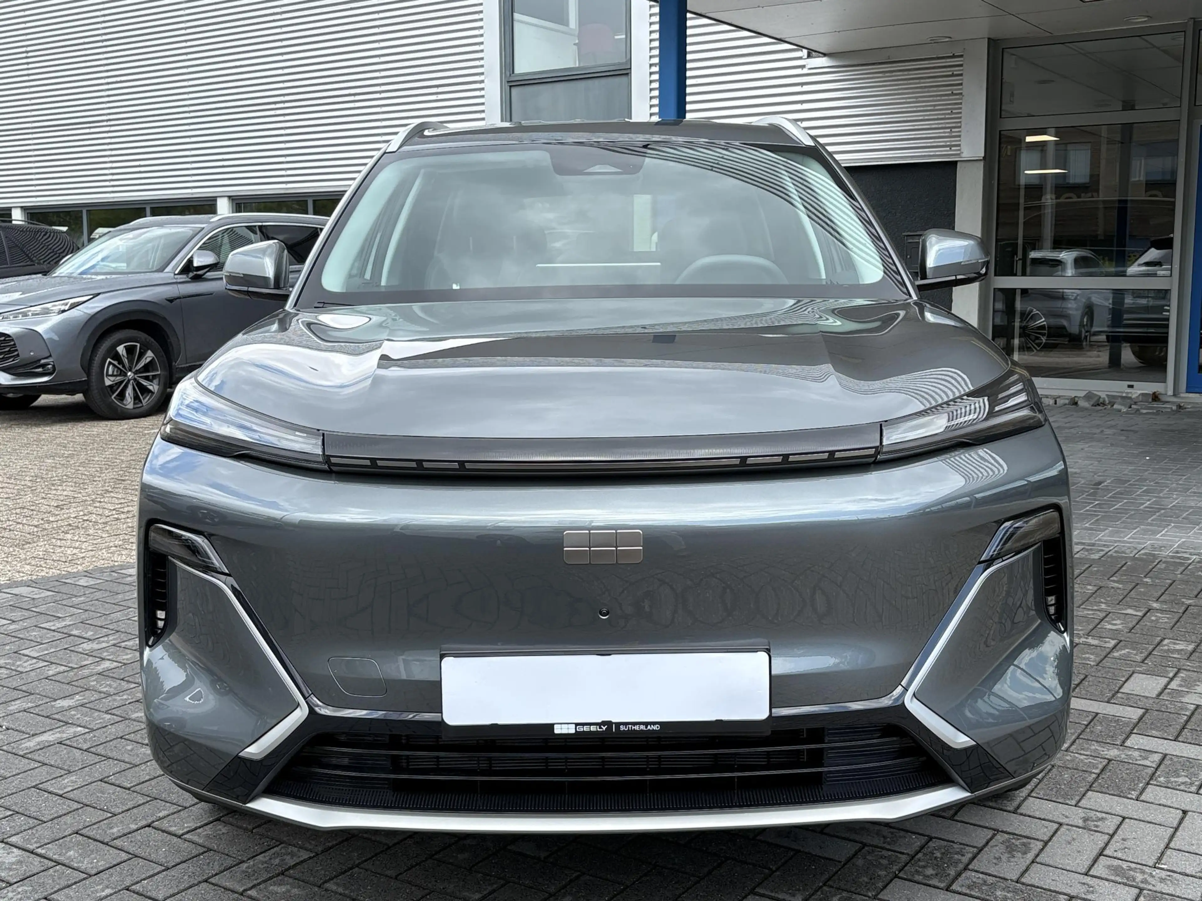 Geely Starray EM-i 1.5 Pro — photo 2