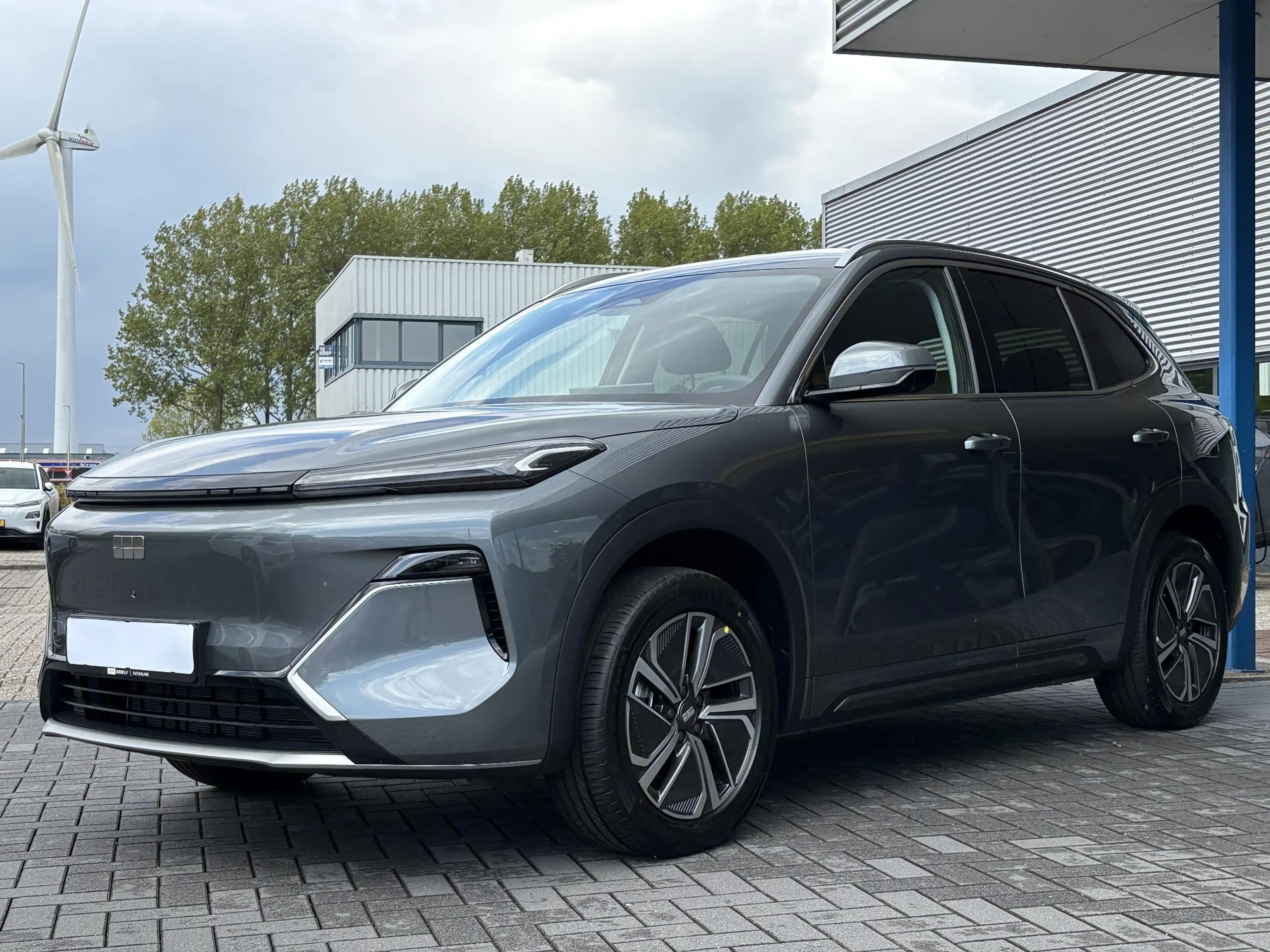 Geely Starray EM-i 1.5 Pro — photo 3