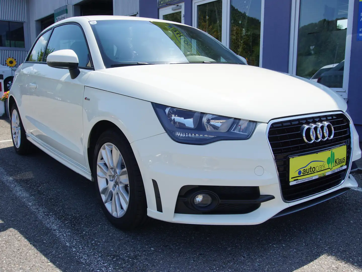 Audi A1 ambition s-line Weiß - 1