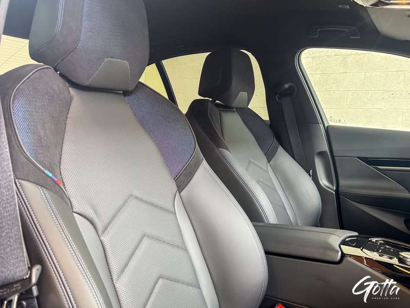 Photo du véhicule BMW 530